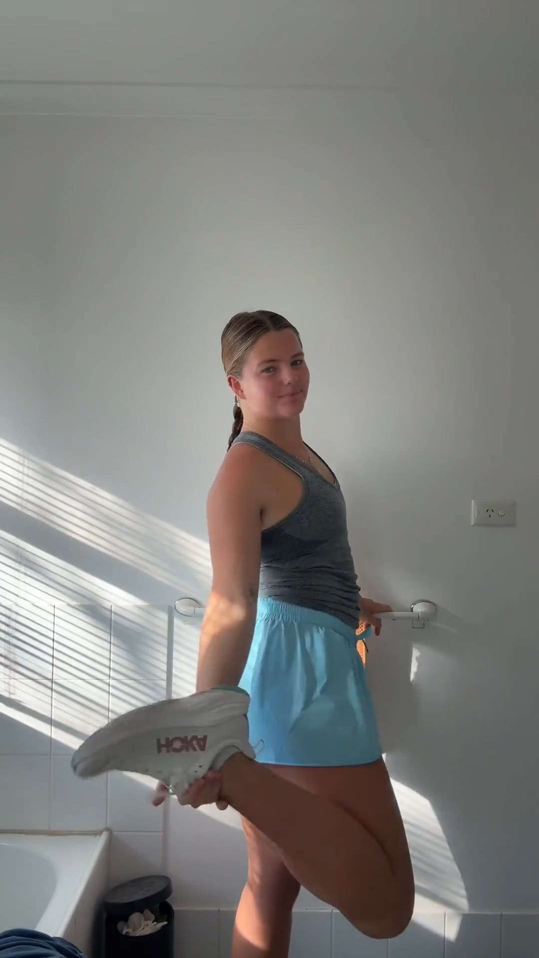 grwm for the gym! & my hair oiling routine! 🤍🏃🏼‍♀️😌 

#LTKBeauty #LTKActive #LTKItBag