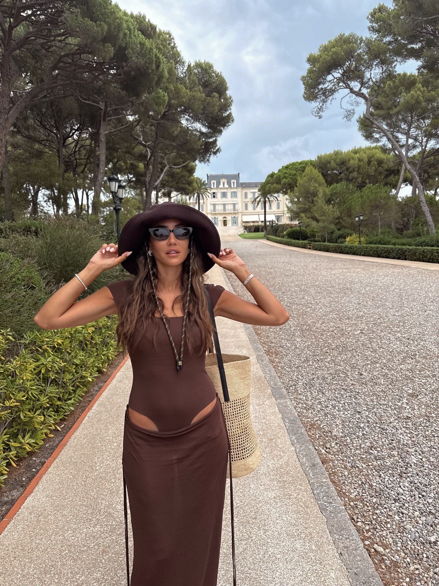Not sure about you, but I’m officially ready for summer shopping… hats, cover ups, beach bags, oversized sunglasses, all of it. ☀️
Swimwear deserves a post of its own though - and it’s coming tomorrow. :)

#LTKgrwm #LTKSeasonal