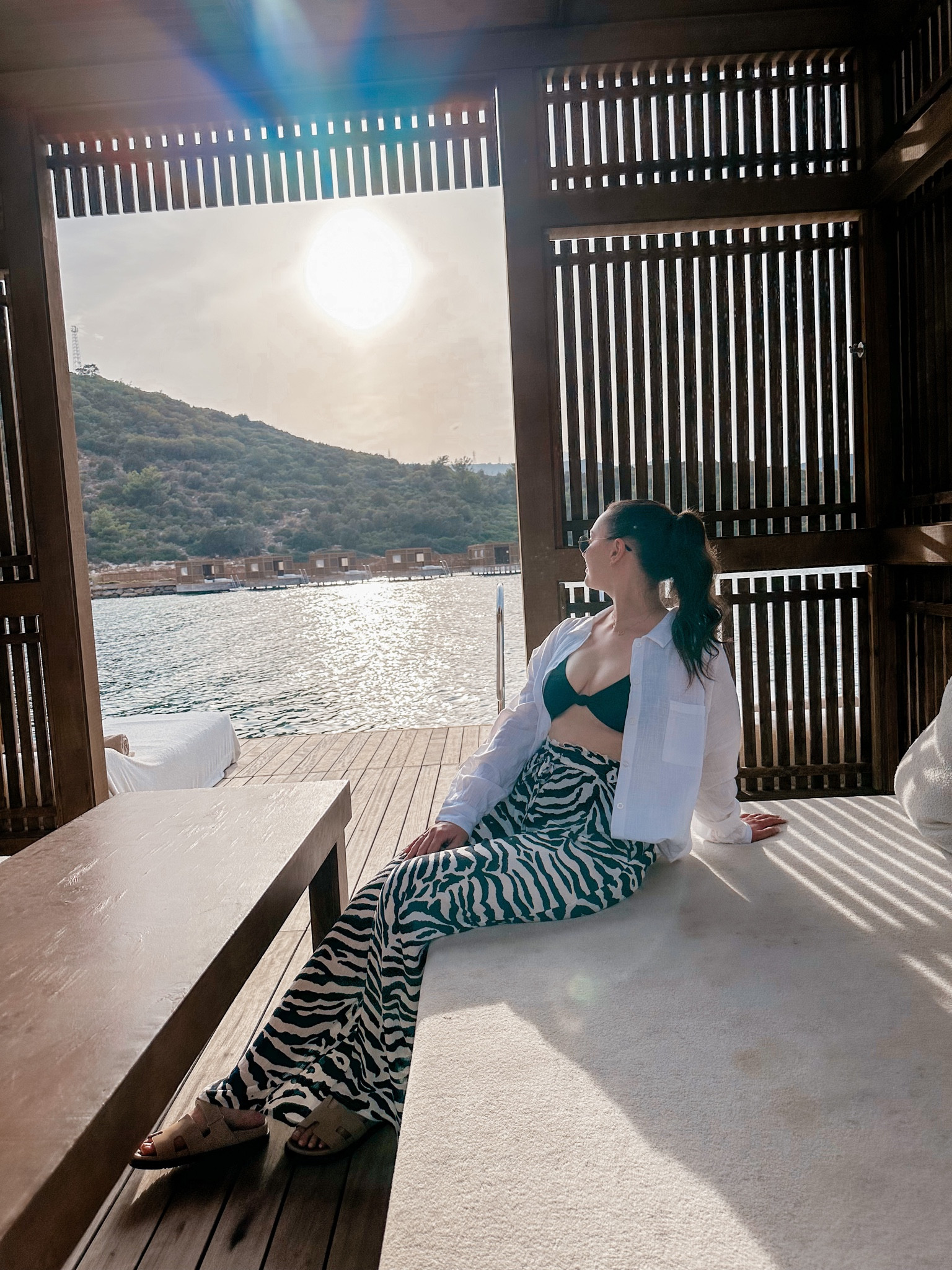 Holiday outfit ✨ in love with these printed trousers once again 


#LTKSeasonal #LTKfindsunder50 #LTKmidsize