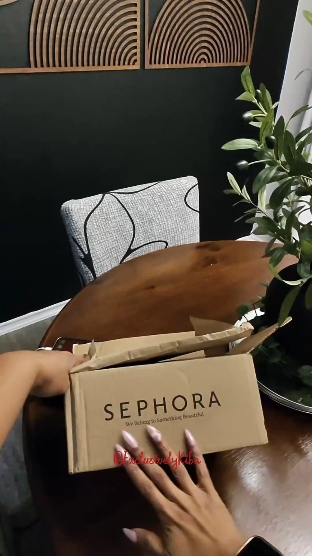 ✨ Sephora haul because self-care isn’t a splurge…it’s maintenance. 💕 Bonus points for the free mini Dolce & Gabbana Light Blue fragrance that came home with me. 🛍️✨


#SephoraHaul #BeautyOver40 #SkincareOver40 #Eadem #SelfCareJourney

#LTKselfcare #LTKBeauty