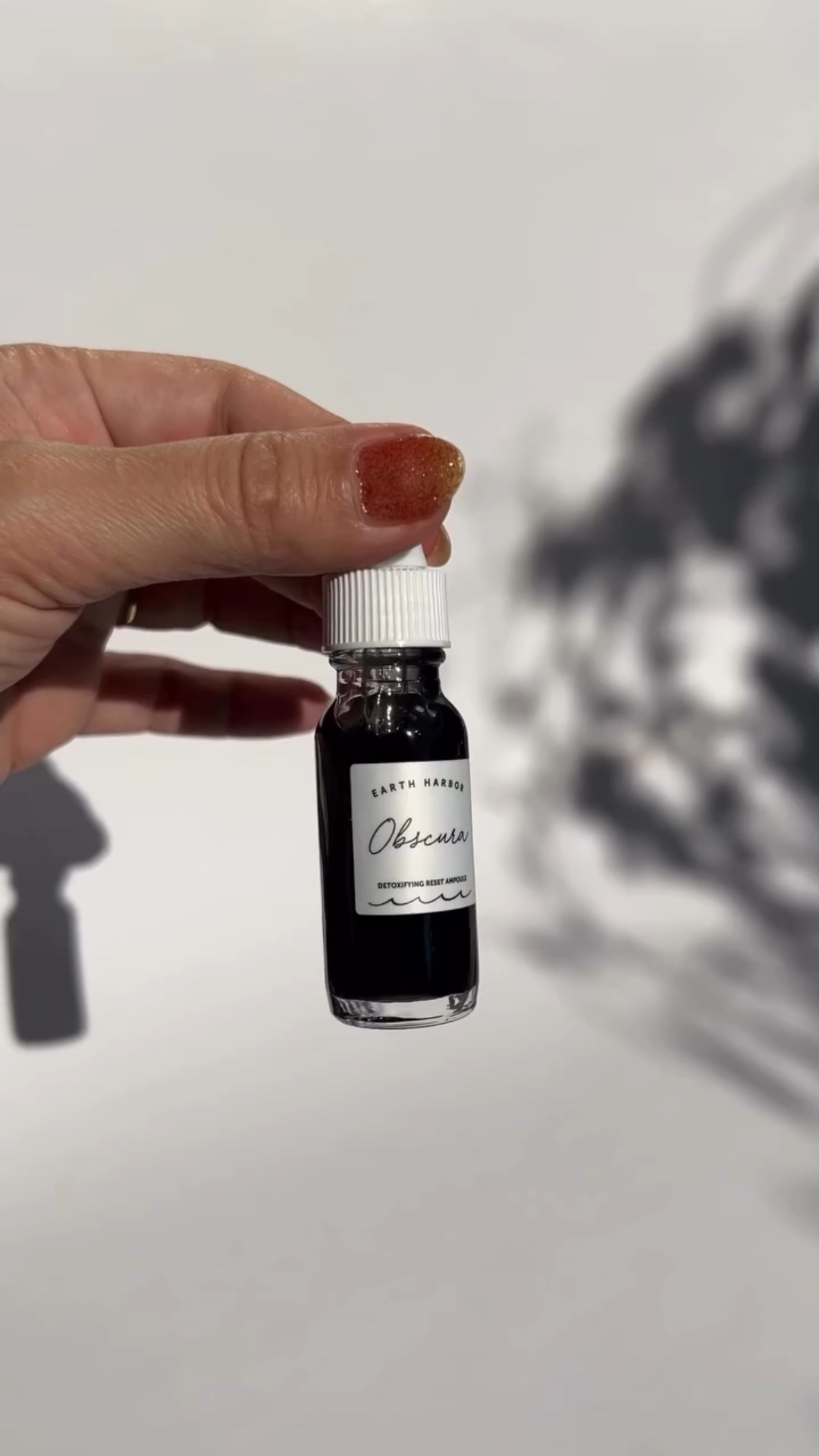 🤑Save 10%OFF w/code LAURA10OFF everything @earthharbor nontoxic skincare! including this OBSCURA Night Repair Concentrate

Made with:
🖤Black Cumin & Seaweed · purify + nourish
💙Bakuchiol · retinol alternative + reawakens skin
🖤Bamboo Charcoal · clarifies + controls oil
🥝Linoleic Acid & Kiwi · exfoliate + smooth texture
🤎 Tamanu & Almond Retinoid · refine + brighten dullness
🌱Botanic Barrier Complex · restores + fortifies

#greenbeauty #greenbeautycommunity #nontoxicskincare Earth Harbor coupon code discount save #earthharbor