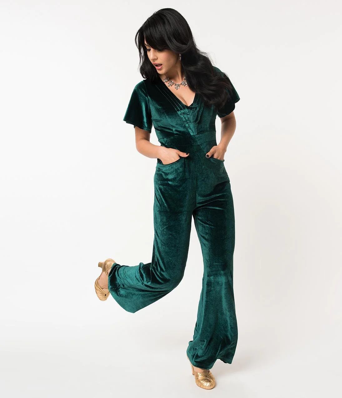 1960S Emerald Green Velvet Short Sleeve Speakeasy Jumpsuit | UniqueVintage