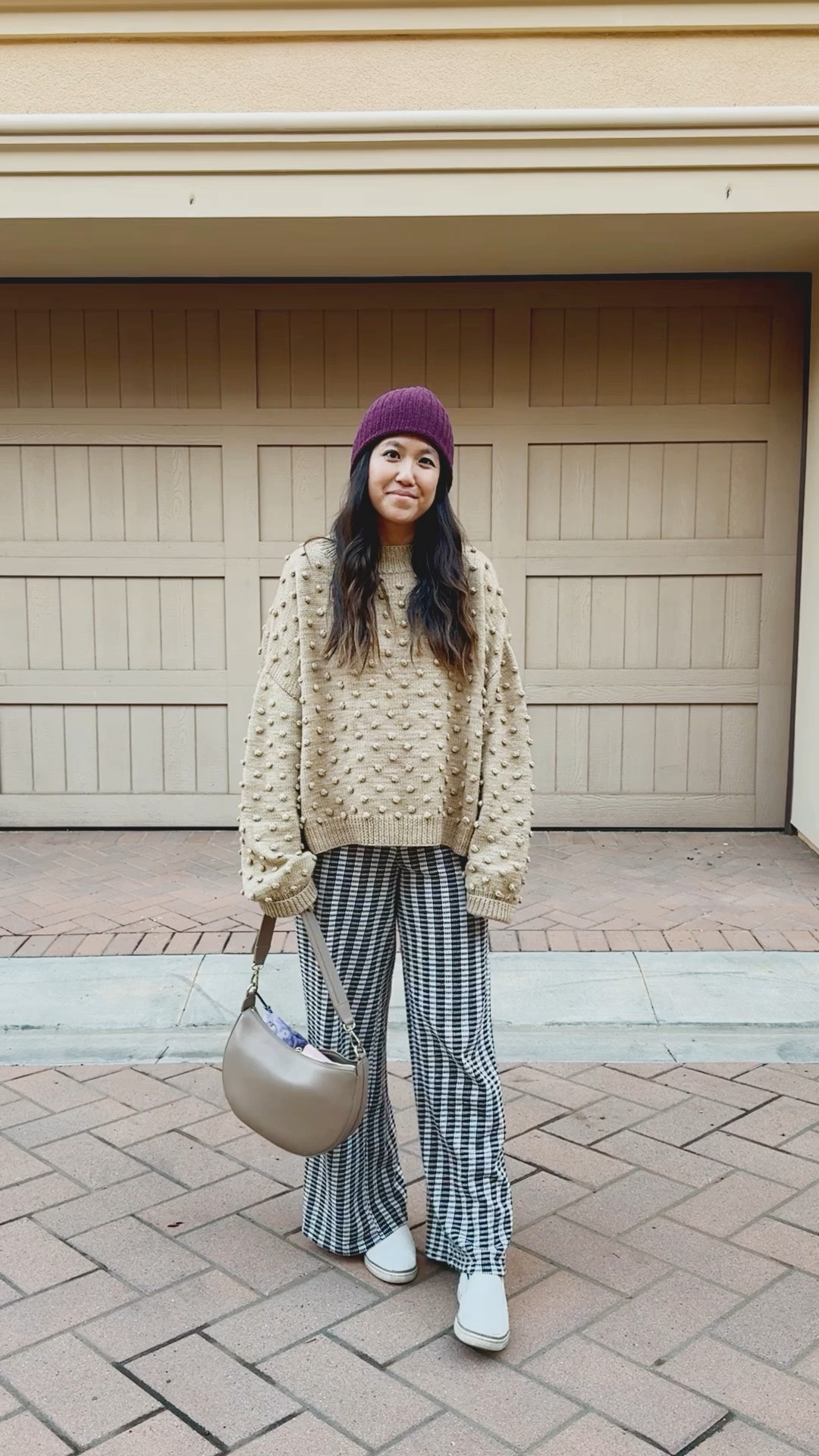 winter uniform - oversized sweatshirt + skirt or pants bonus points if it’s printed  ✔️ 

size M - bubble sweater 
size S - pants 
bag minabaie livie 
beanie - danner#LTKGiftGuide

#LTKSeasonal #LTKworkwear