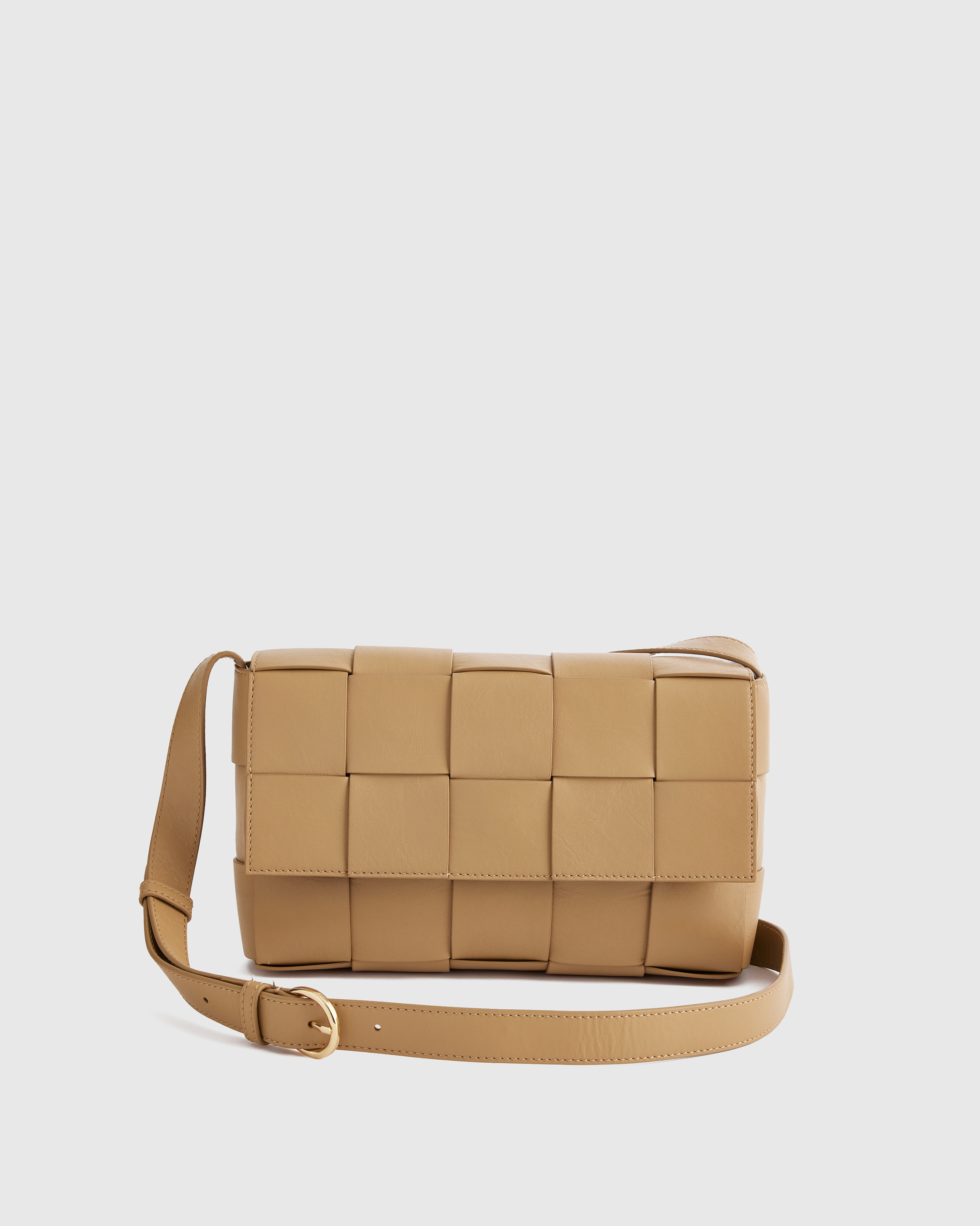 Quince | Women's Italian Leather Handwoven Flap Crossbody in Taupe | Quince