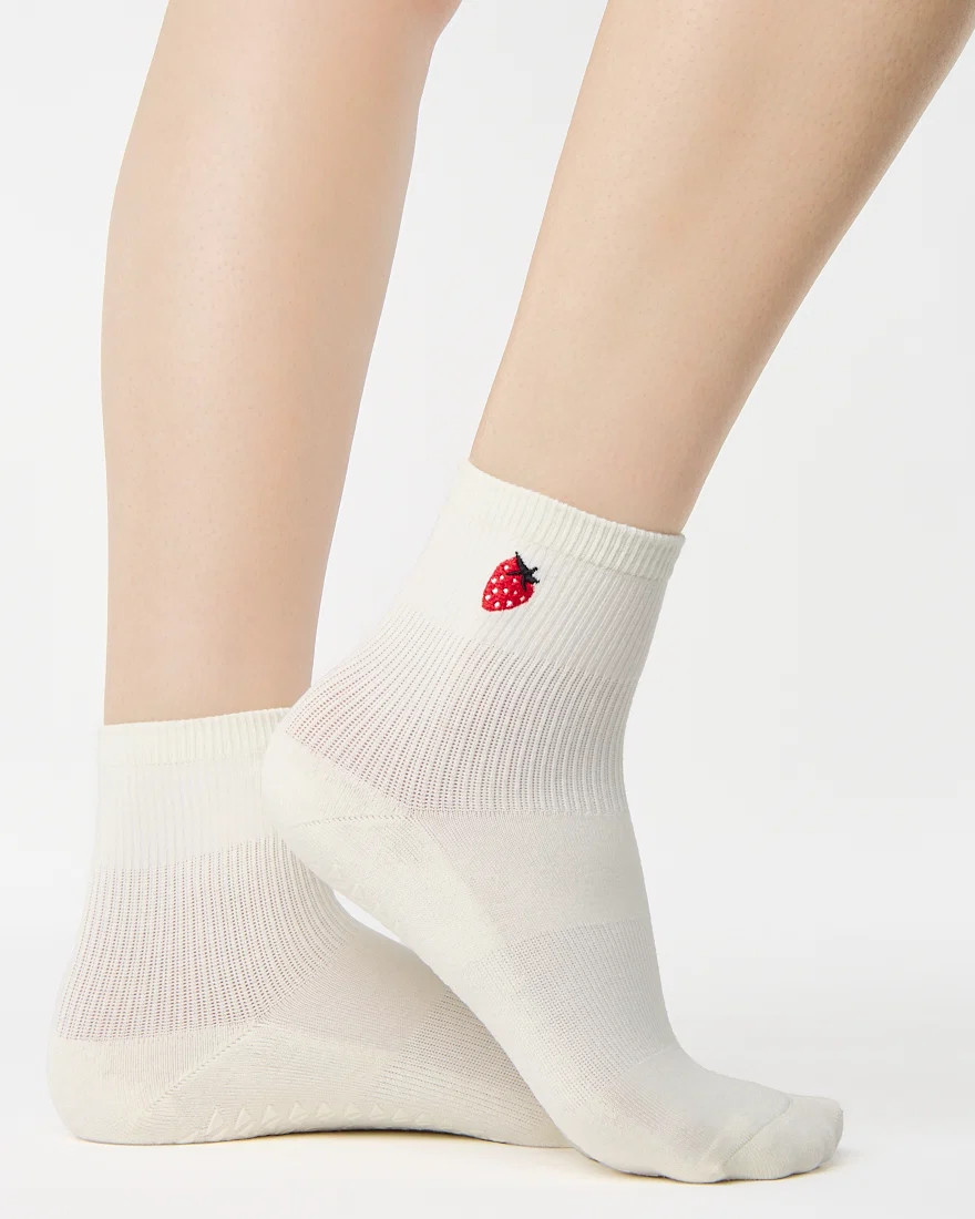 Strawberry Ankle Grip Socks for Pilates, Barre & Yoga | Pointe Studio | Pointe Studio (US)