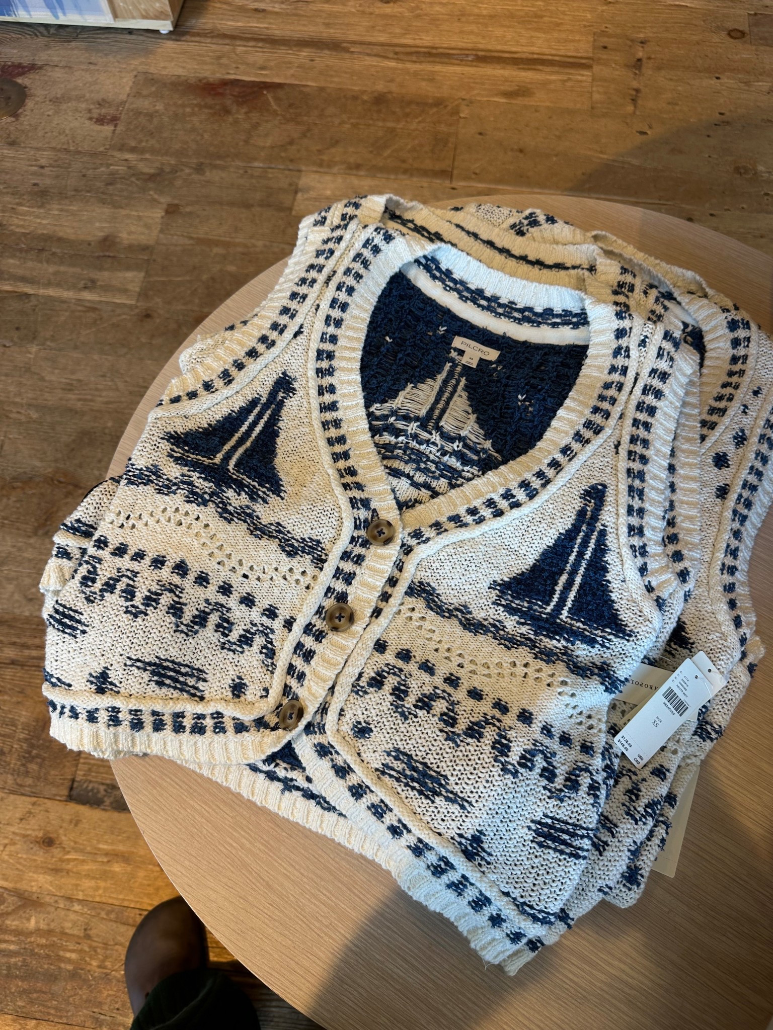 Cutest vest for summer ⛵️