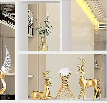 FANTESTICRYAN 2pcs Reindeer Sculpture Gold Resin Christmas Elk Statues Home Office Decorative Dis... | Amazon (US)