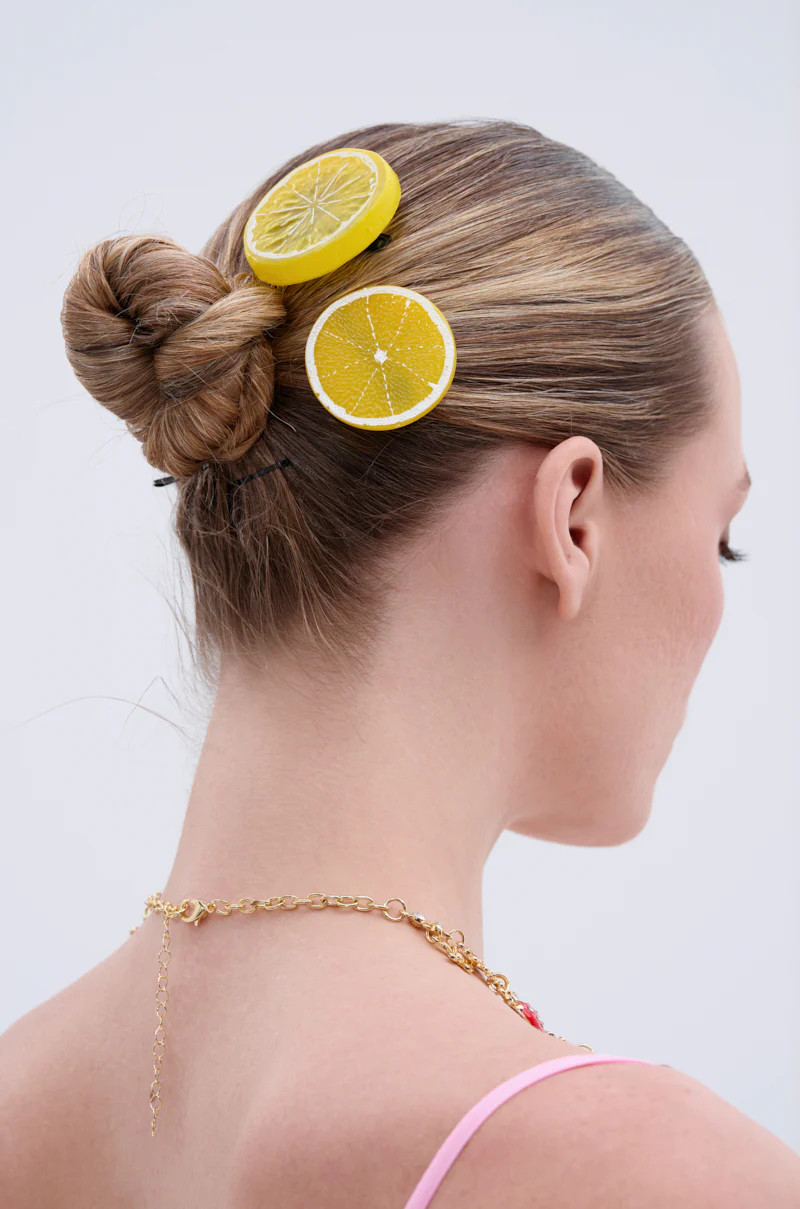 LIFE GIVES YOU LEMONS HAIR CLIP SET | AKIRA