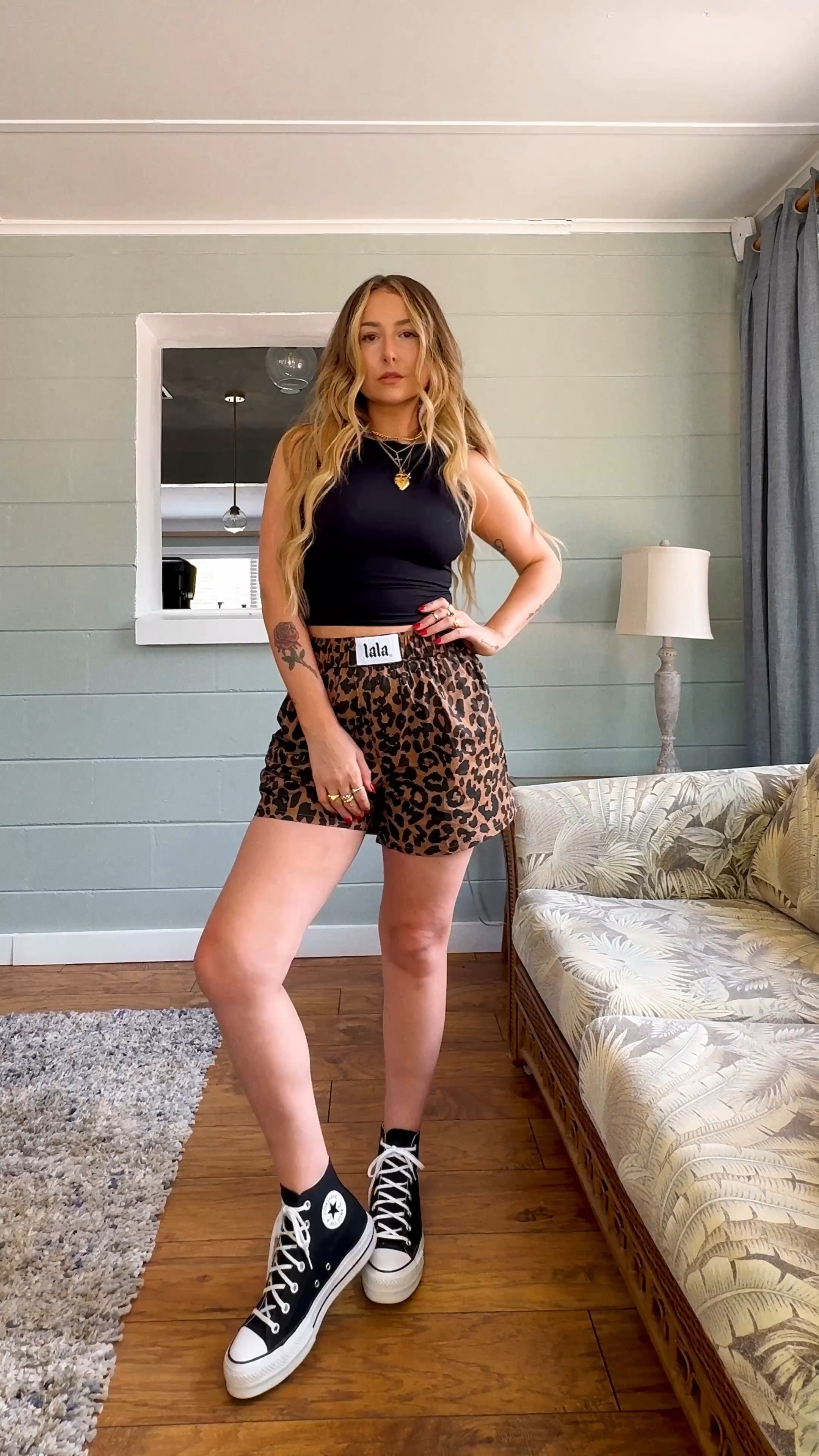 Never underestimate the power of the perfect black crop top🖤 Wearing a M in the tank! Comes in tons of other colors too!

Code Nicolealyseee for $$$ off the bra (or anything from Parade!)



#LTKWatchNow #LTKStyleTip #LTKFindsUnder50