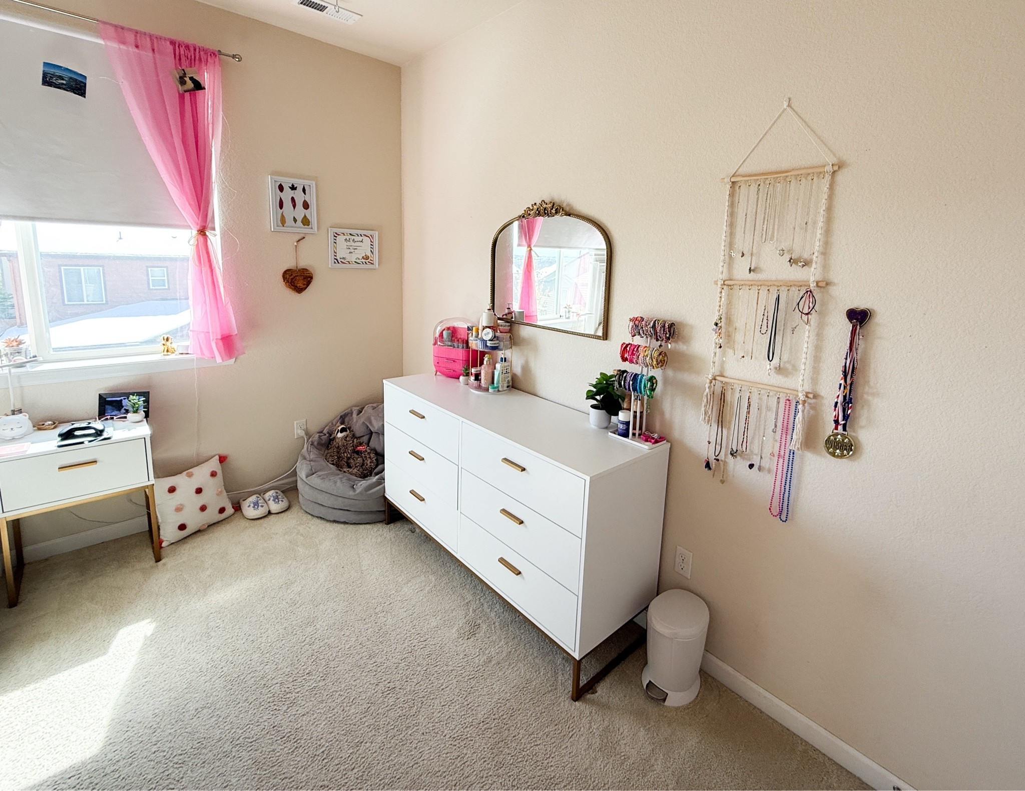 Lila's preppy teen bedroom!
#preppybedroom #preppyteenroom #girlsbedroom #teengirlbedroom #tweengirlbedroom #loveshackfancy #wayfair #homedepot #afw #amazon #potterybarn #potterybarnteen #rollerrabbit #teenroommakeover #teengirlroom

#LTKHome #LTKKids #LTKmomlife
