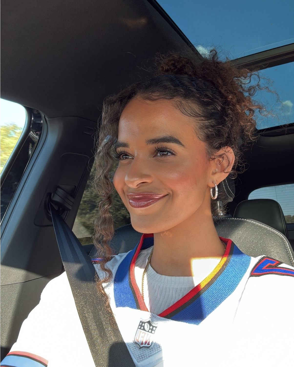 Make up products linked for this look 💙❤️


#LTKBeauty #LTKStyleTip #LTKSeasonal