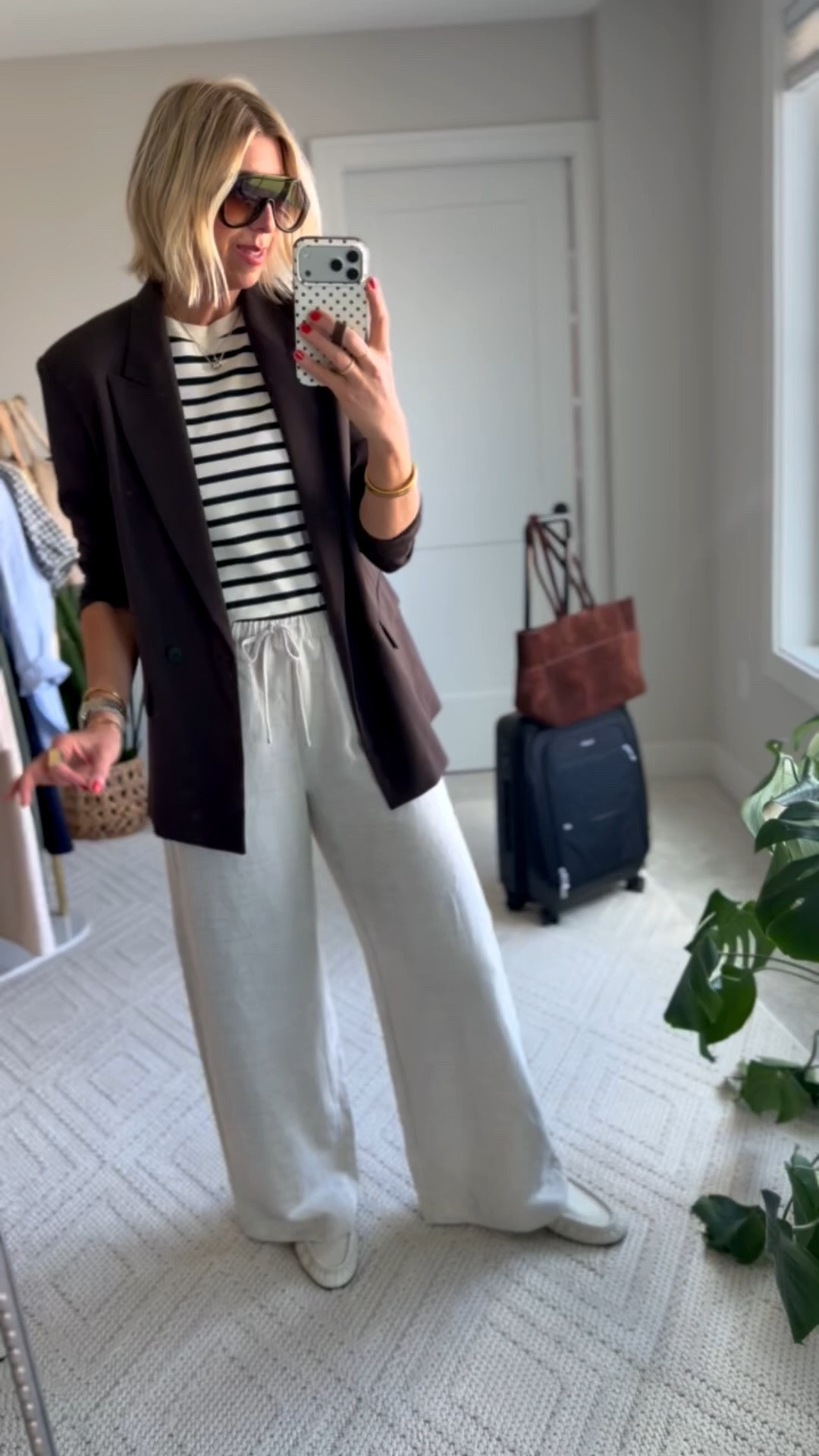 Comfy and chic travel look

#LTKOver40 #LTKootd #LTKTravel