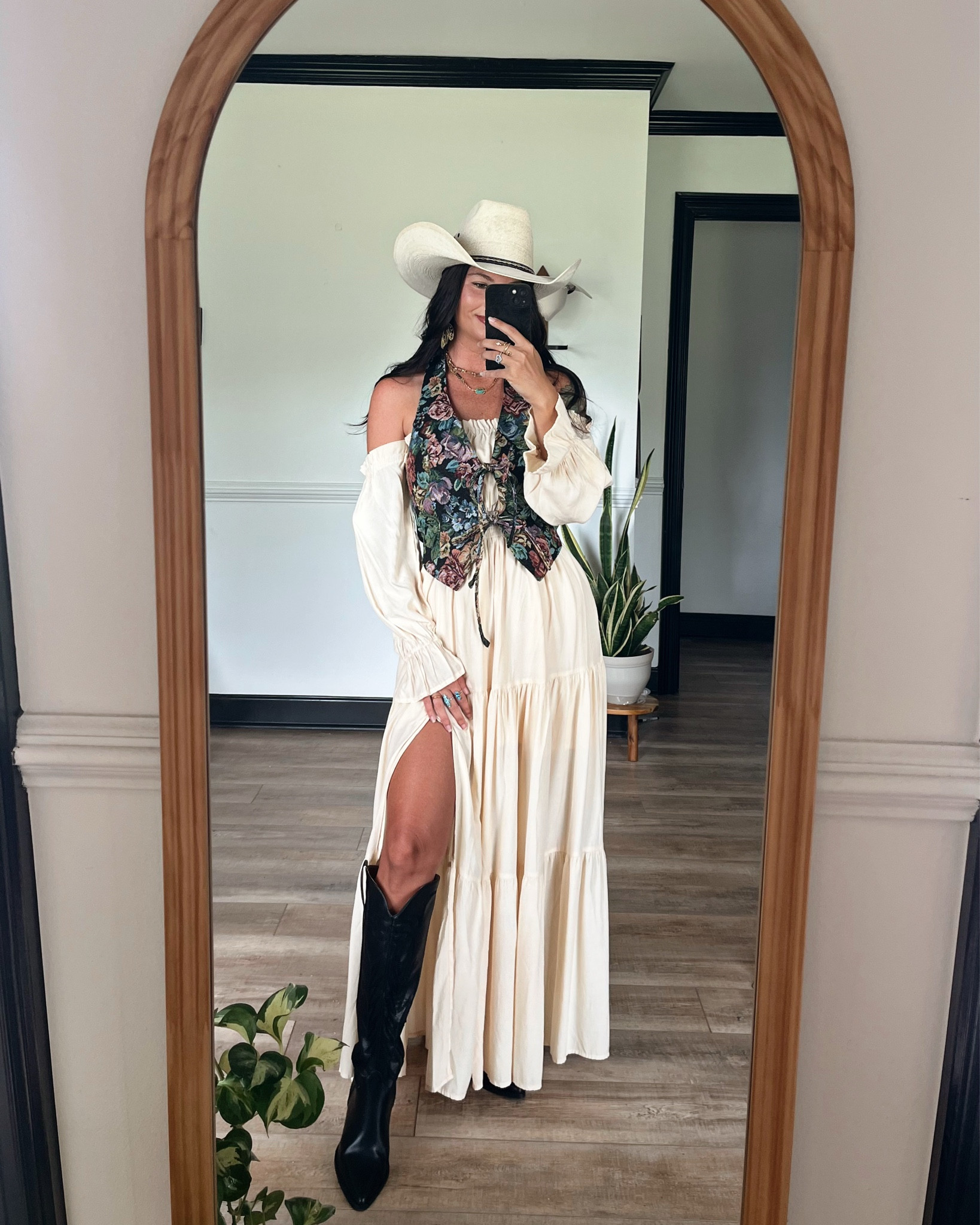A Beautiful western boho moment! Definitely a classy look! Love this tapestry vest, I have an older one same print different colors! Code LORILYNN35 for 35% off or LORIG30 for 30% off front tie vest! 

Wearing xs in all. Code LORI10 to save on Highway hippie necklaces 

#LTKootd #LTKgrwm #LTKFestival