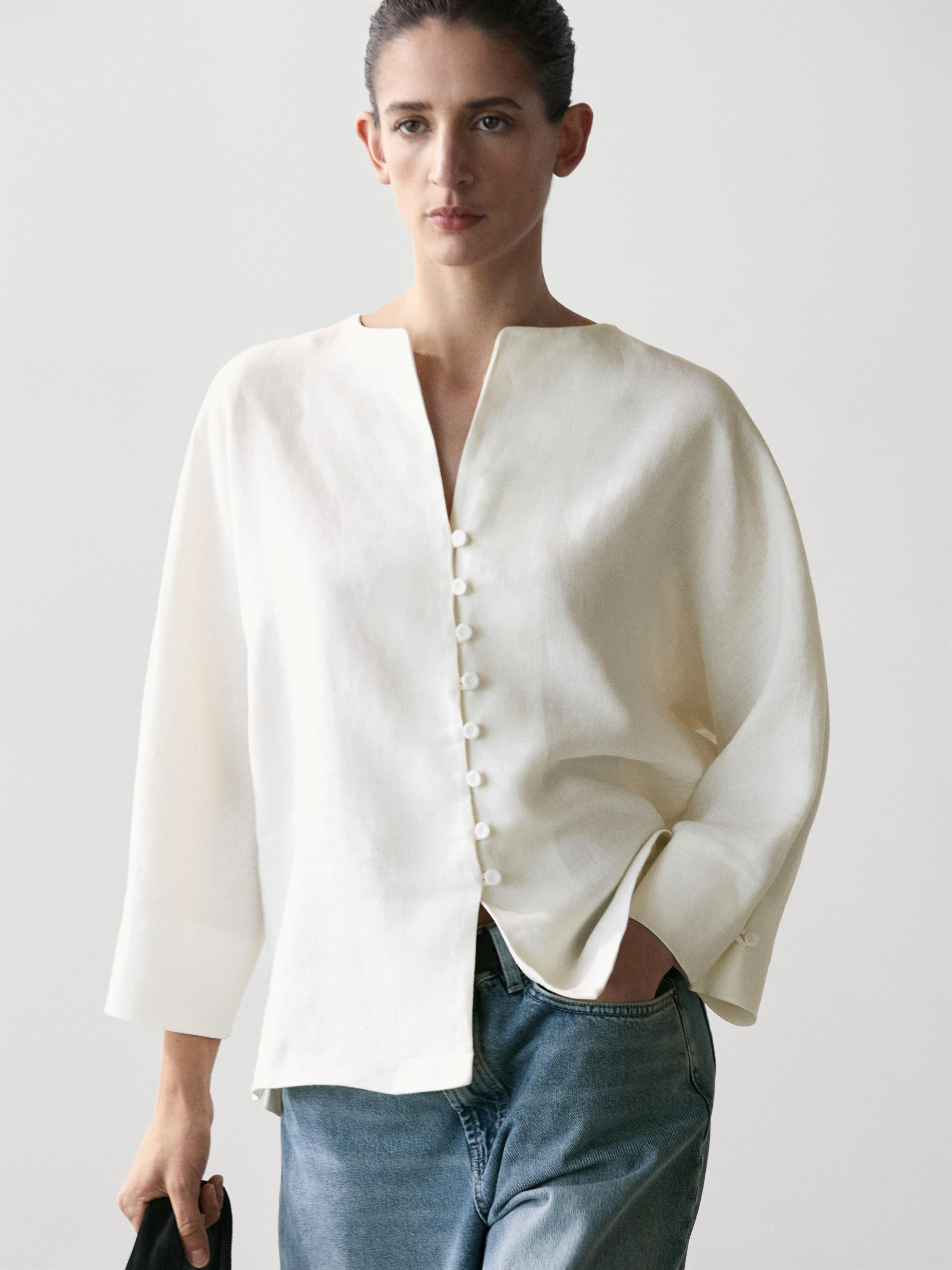 Linen jacket with button details | Massimo Dutti UK