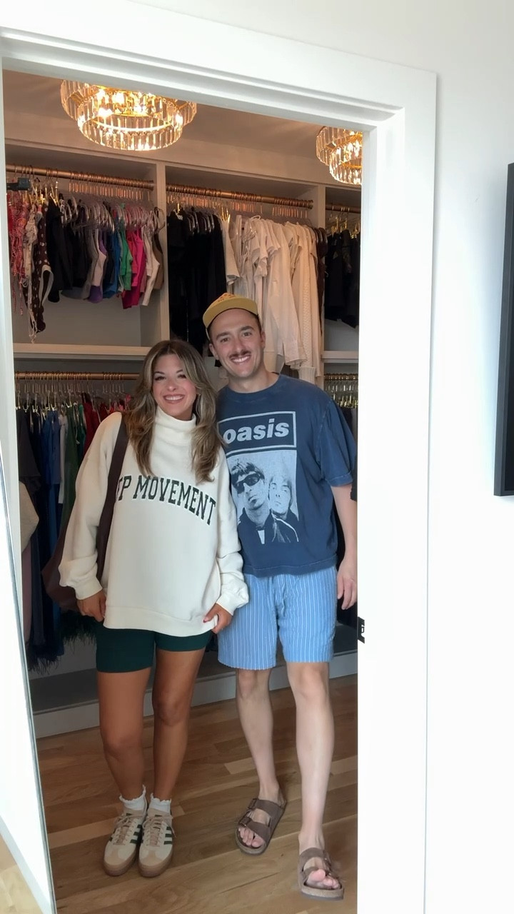 Roadtrip travel day outfit free people movement sweatshirt and short set

Travel Day
Airport outfit
Free people
Activewear
Casual everyday
Loungewear
Adidas sneakers 

#LTKShoeCrush #LTKTravel #LTKSeasonal