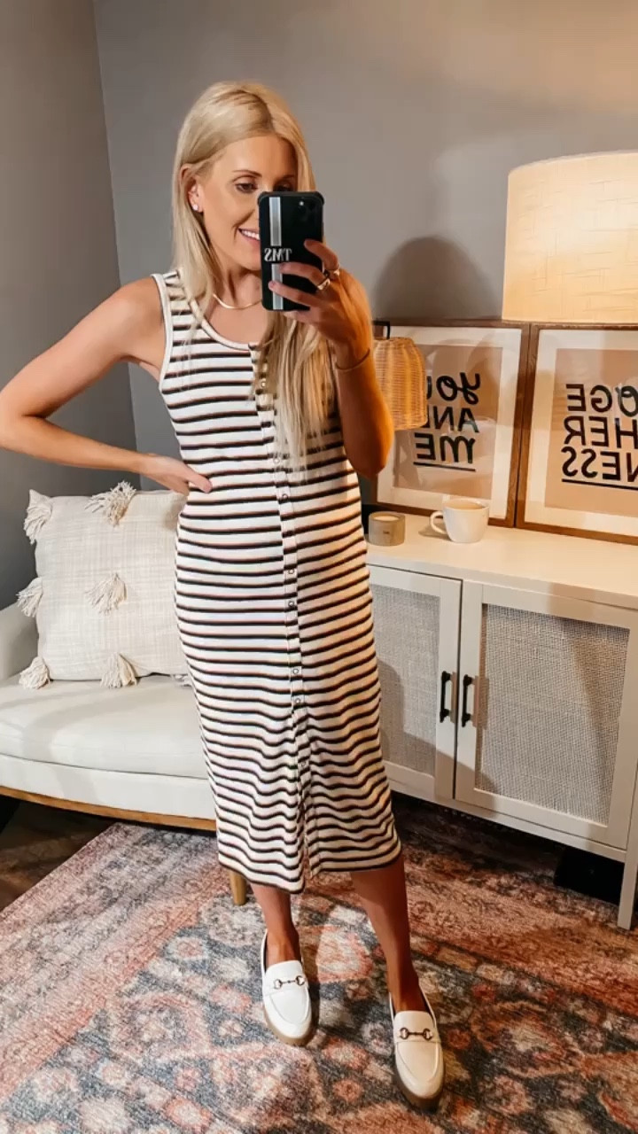 target dress for fall // affordable fall dresses // summer to fall transition // easy style // bump style 

#LTKbump #LTKstyletip #LTKSeasonal