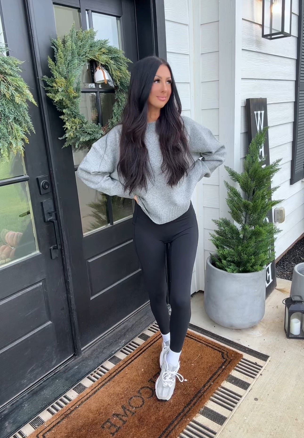 Small sweater and legging 