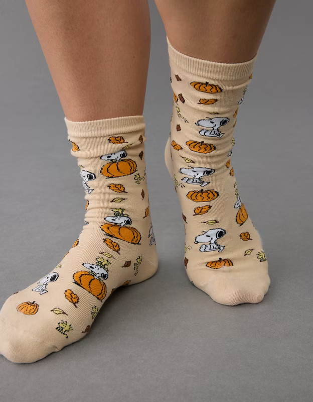 AE Peanuts Fall Pumpkin Crew Socks | American Eagle Outfitters (US & CA)