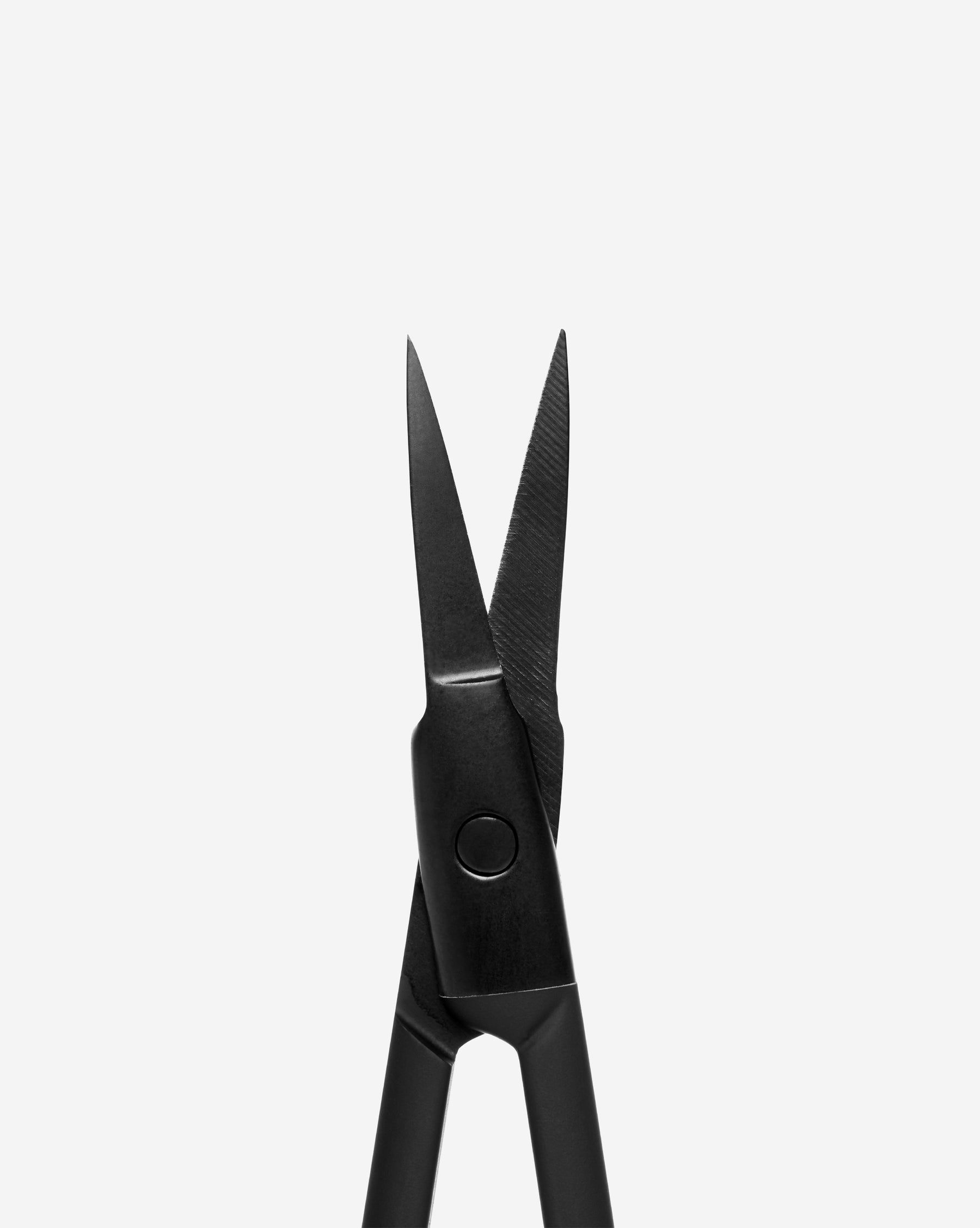 Matte Black Lash Scissors | Lilly Lashes