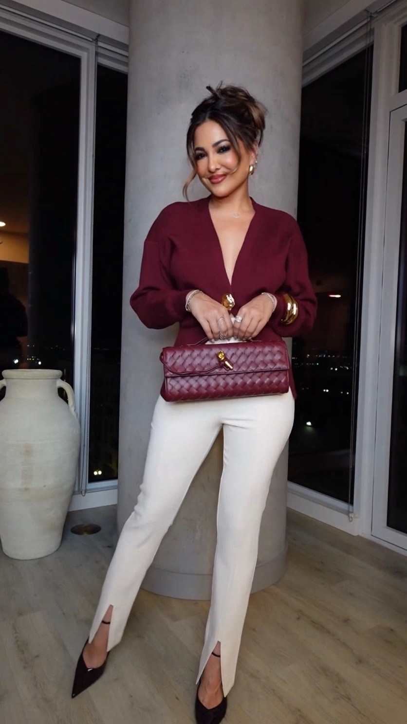 Top 2 ways I style cardigans✨

#LTKootd #LTKgrwm #LTKdayinmylife