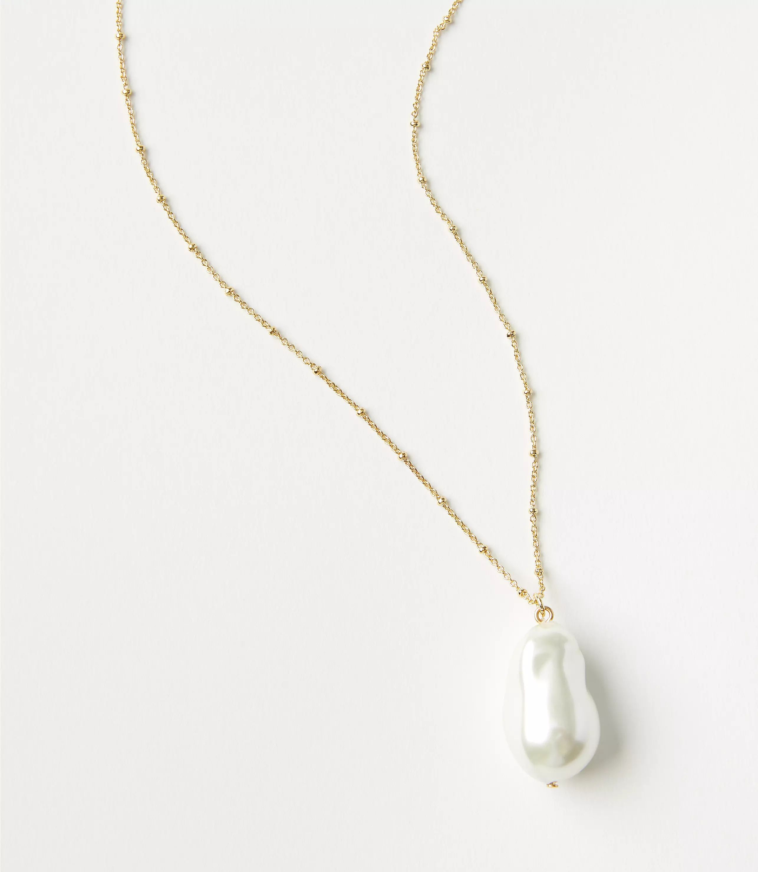Freshwater Pearl Pendant Necklace | LOFT