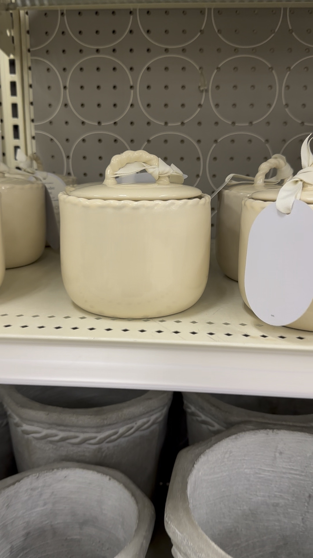 Cute candle with reusable holder for bedroom or bathroom 



#LTKWatchNow #LTKFindsUnder50 #LTKHome