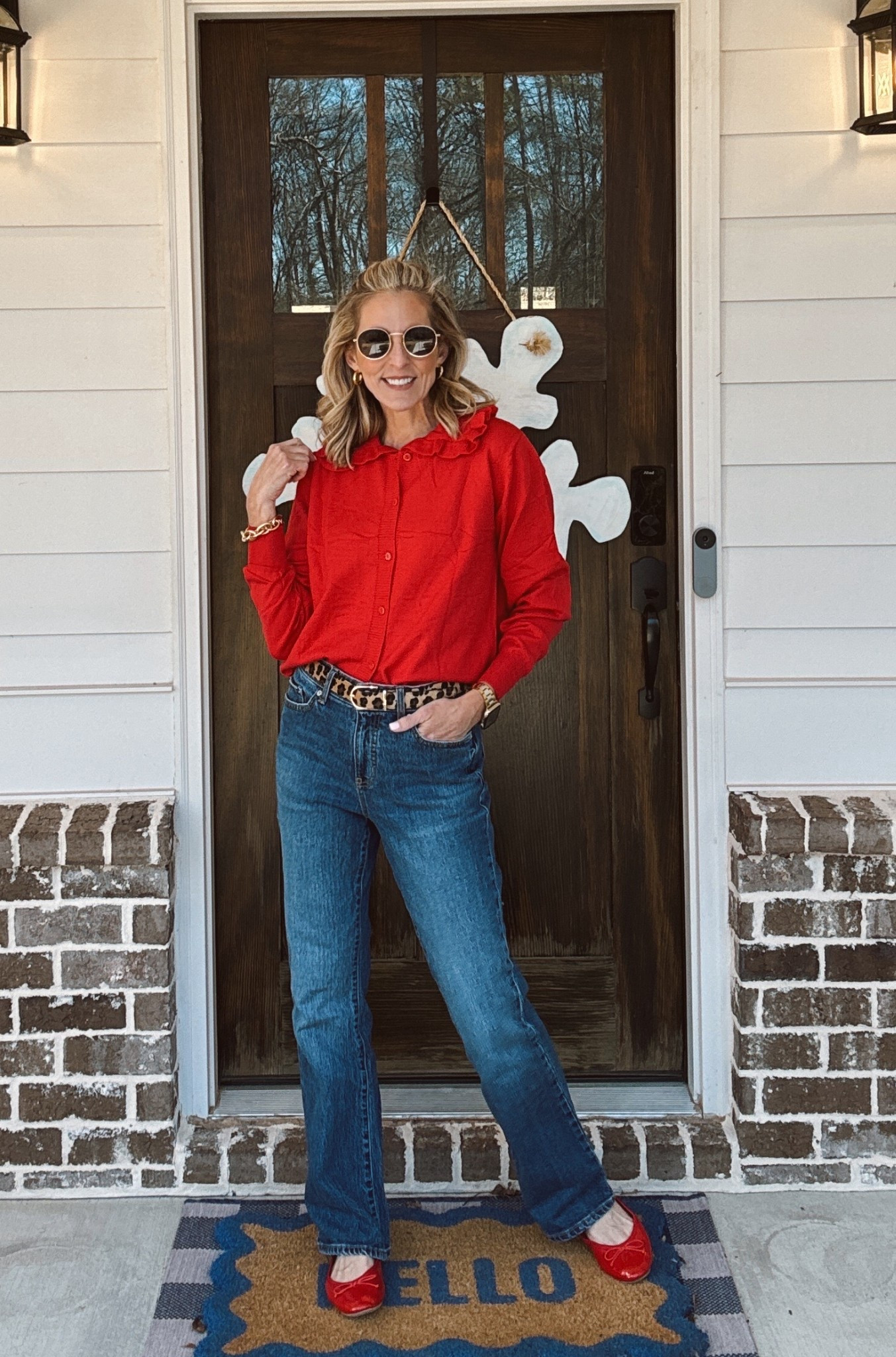 February called… and it wants cute sweaters.. So, I shopped Amazon so you don’t have to …. 💌 Consider this your February outfit guide because the cutest finds are already picked out for you. Comment Amazon for all the details 

If you’re trying to figure out what to wear this month, I’ve got you covered. These Amazon Valentine and heart-print sweaters are all under $40, come in multiple color options, and are perfect for everyday wear, date nights, school days, or just feeling festive without trying too hard. 

I’m wearing a size small in all of them, and every single one is cozy, flattering, and easy to style with your favorite denim.



#LTKmomlife #LTKValentine #LTKgrwm