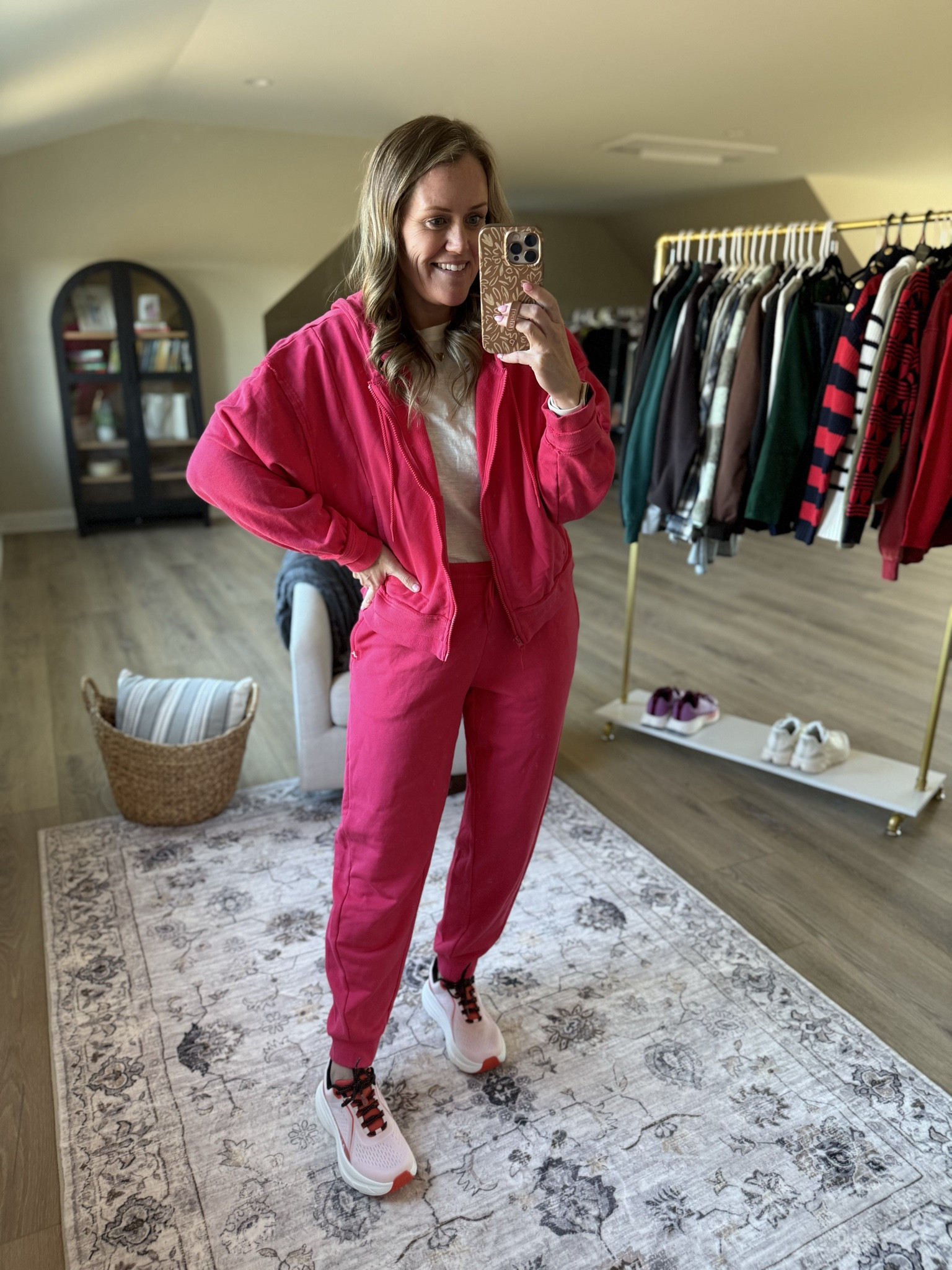 Perfect Valentine’s Day Look 💘
Fits TTS 
Target
Vest
Joggers
Sweatshirt 

#LTKootd #LTKmomlife #LTKdayinmylife