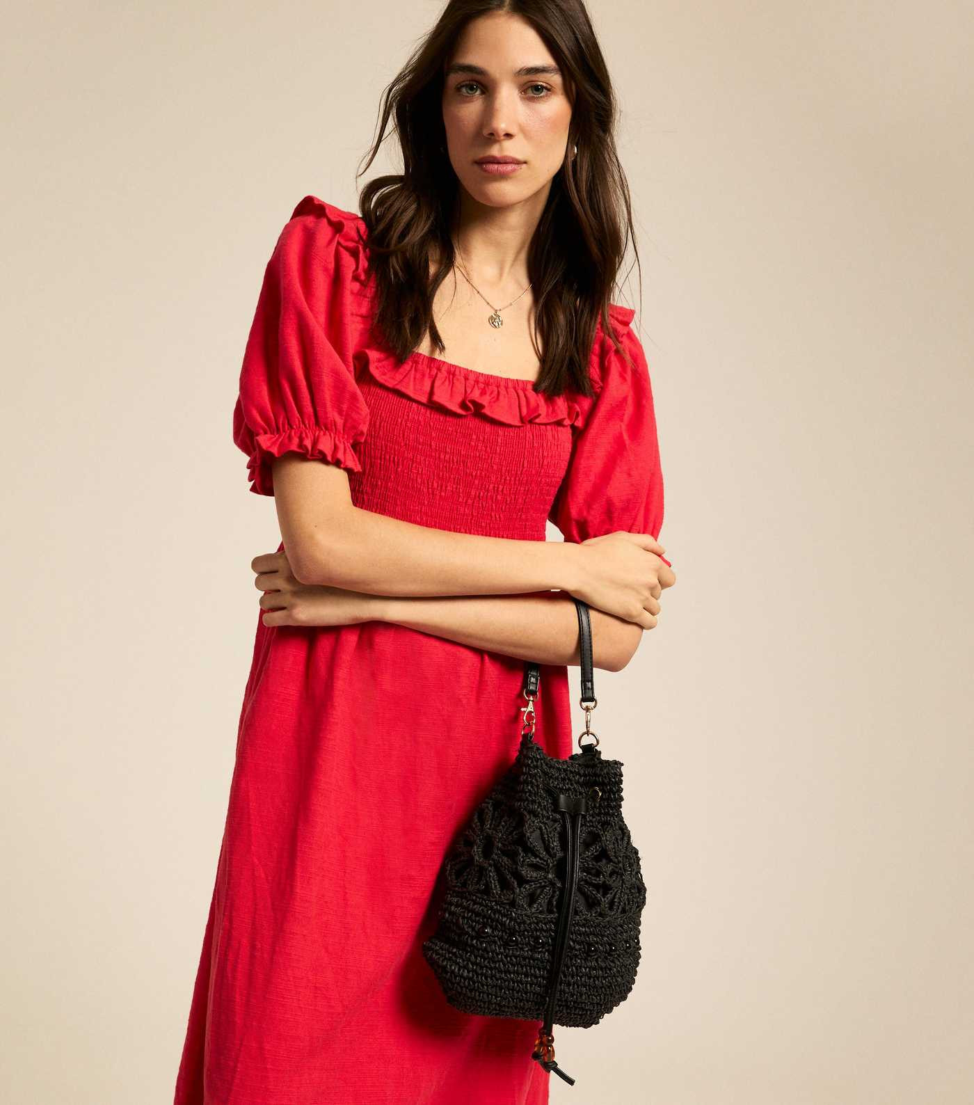 Black Floral Woven Raffia Look Drawstring Bucket Bag | New Look | New Look (UK)