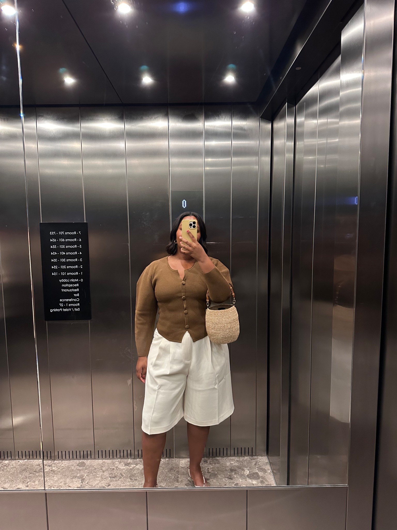 CPH ootn day iii 🤎

#LTKcurves #LTKmidsize #LTKeurope