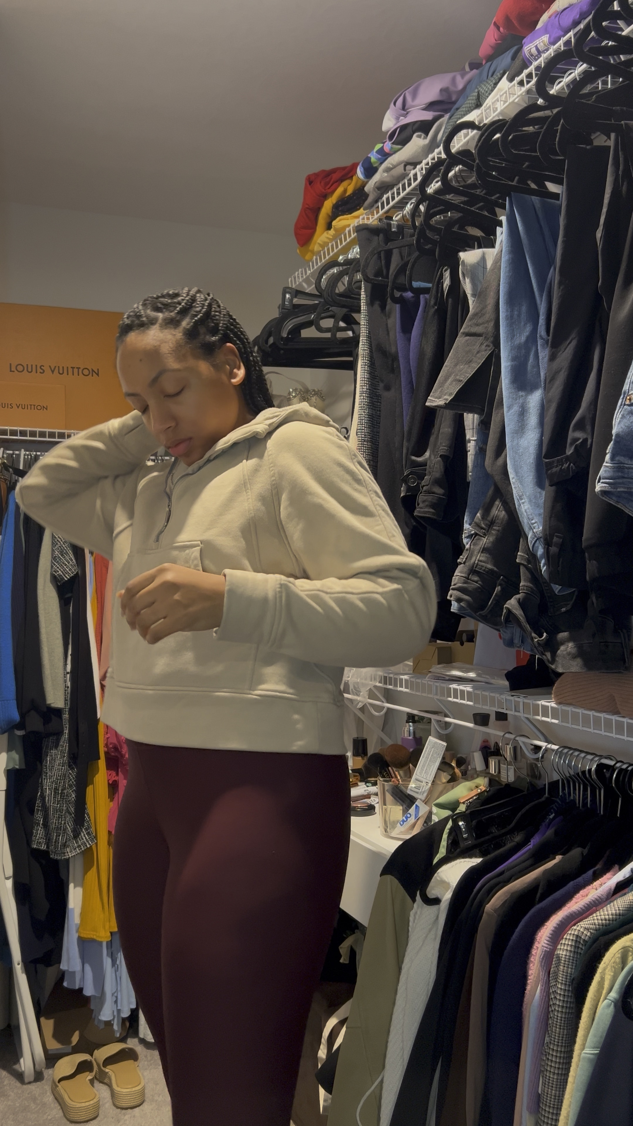 120 days until summer! High low outfit here. Top is Amazon and leggings are lulu. Linked here! 

#LTKActive #LTKU #LTKFitness