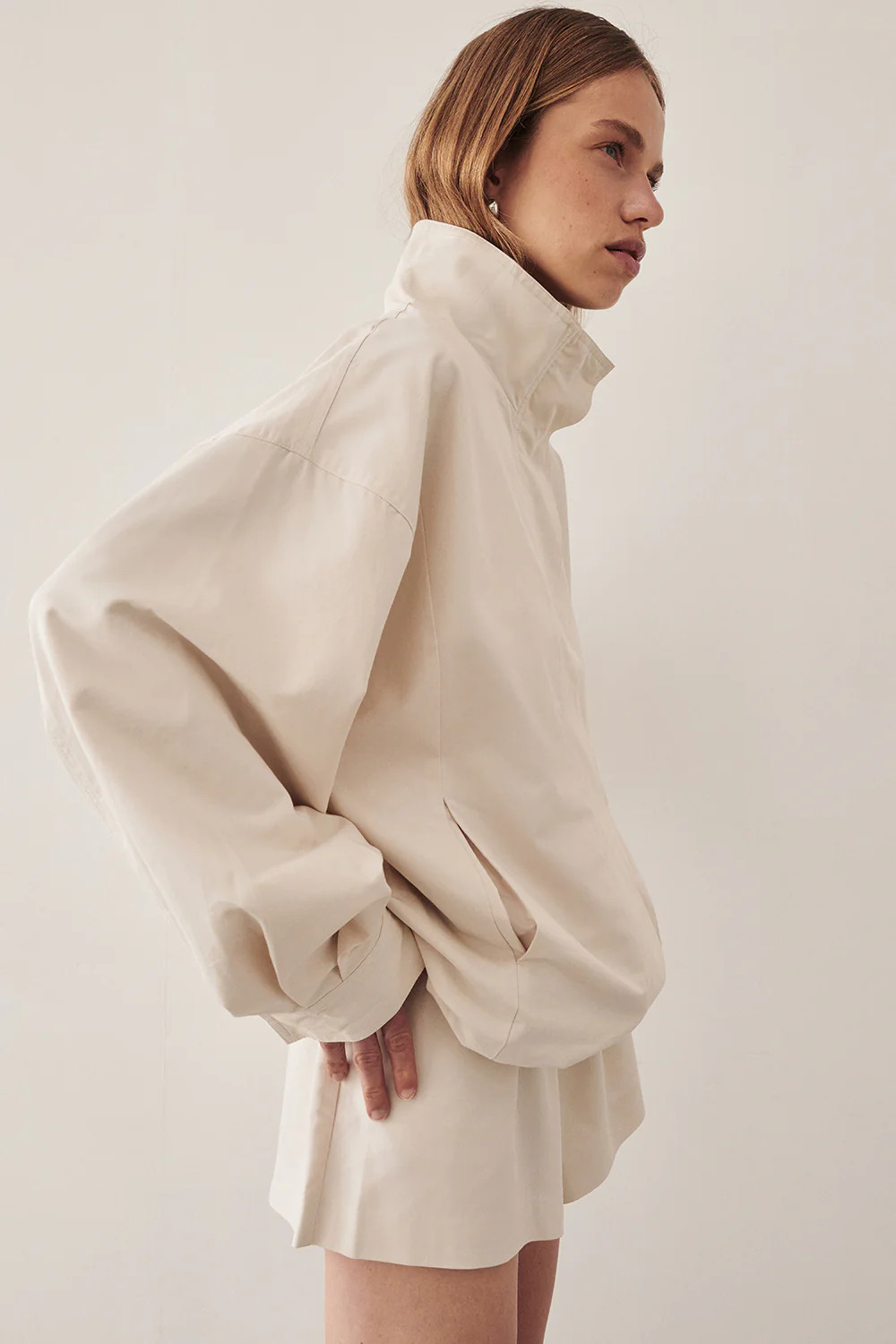 RORY IVORY LIGHT TRACK SHORT | DISSH