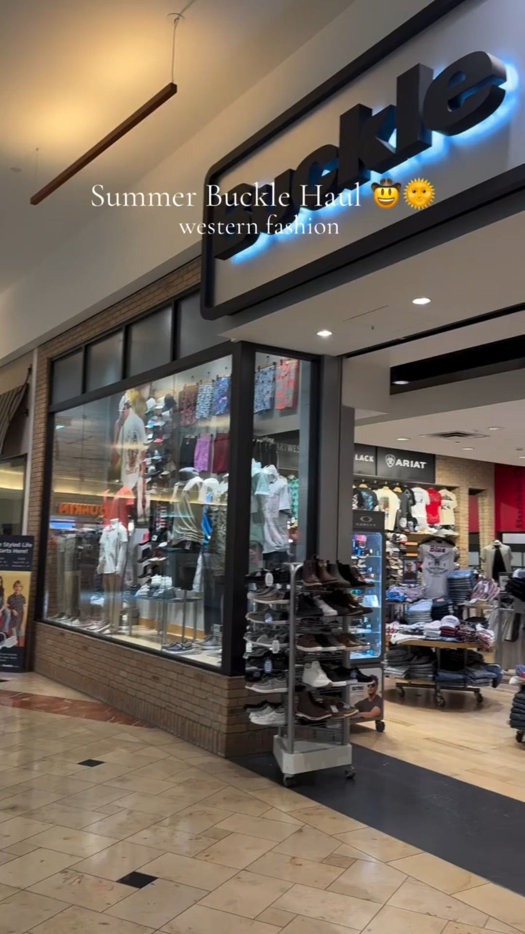 i have an obsession and i’m not mad about it 🤠🌞 @buckle #summerhaul #bucklehaul #westernfashion