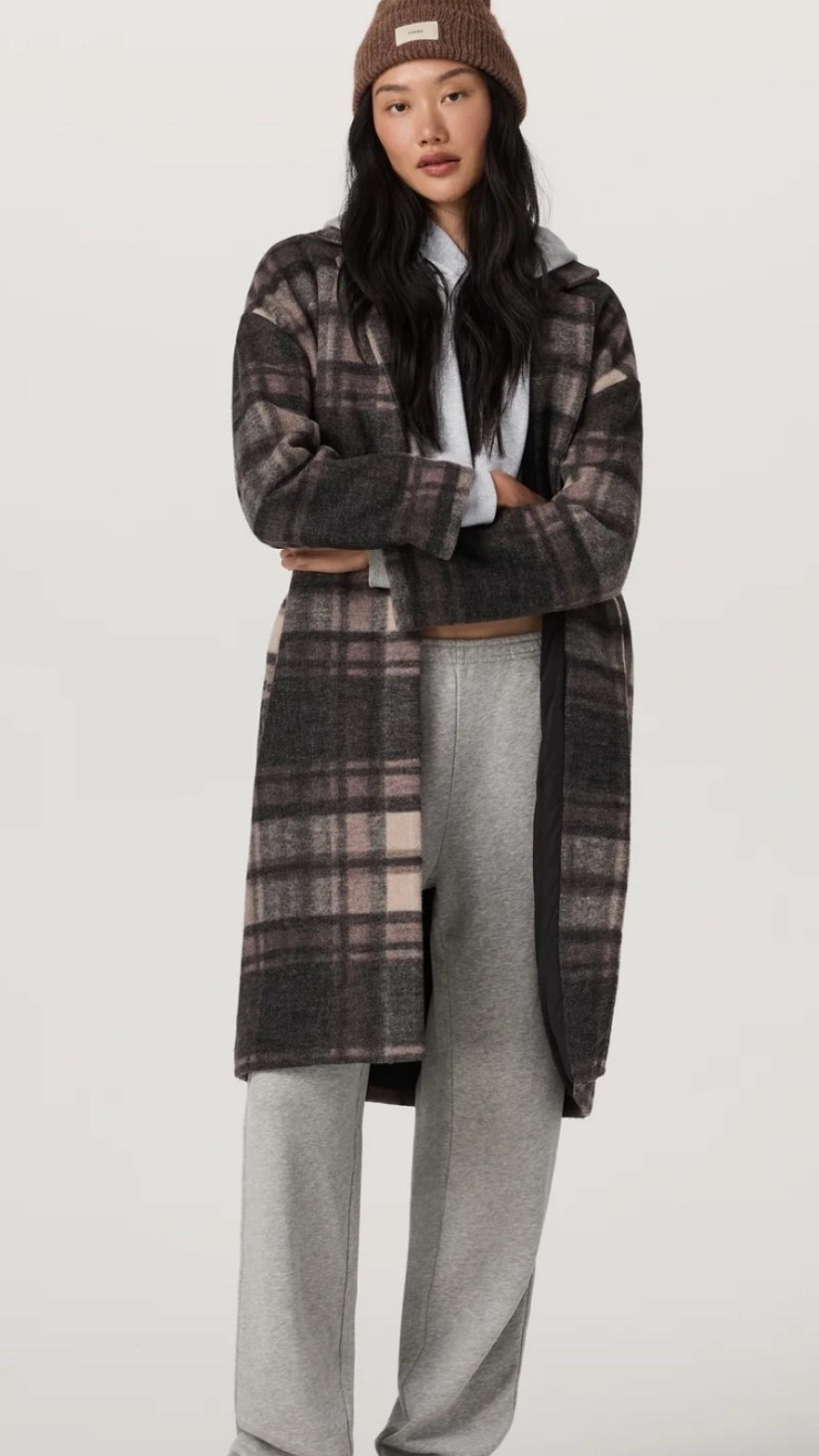 love this plaid trench 🤎🤍🤎🤍 

#LTKStyleTip #LTKSeasonal