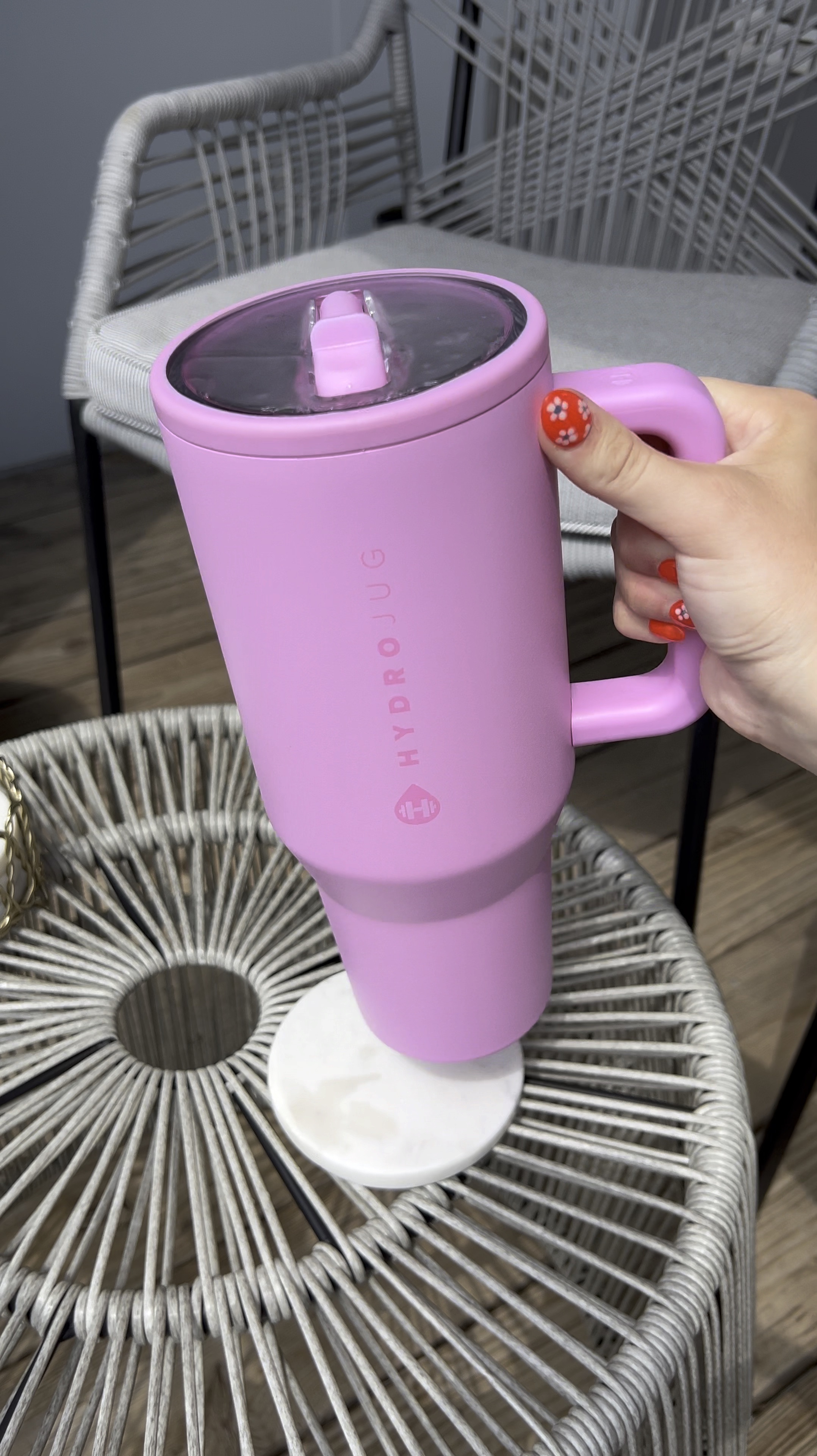 Love my 40 oz “water keg” as I like to call it!! I can walk around or throw this in a bag and not worry about it spilling. The pink is so fun too 💗 

They have lots of color options, different sizes & styles on their website! This is the ‘Bubblegum’ 40oz

Use code HYDROJUG10 for $ off!

#LTKActive #LTKSeasonal #LTKU