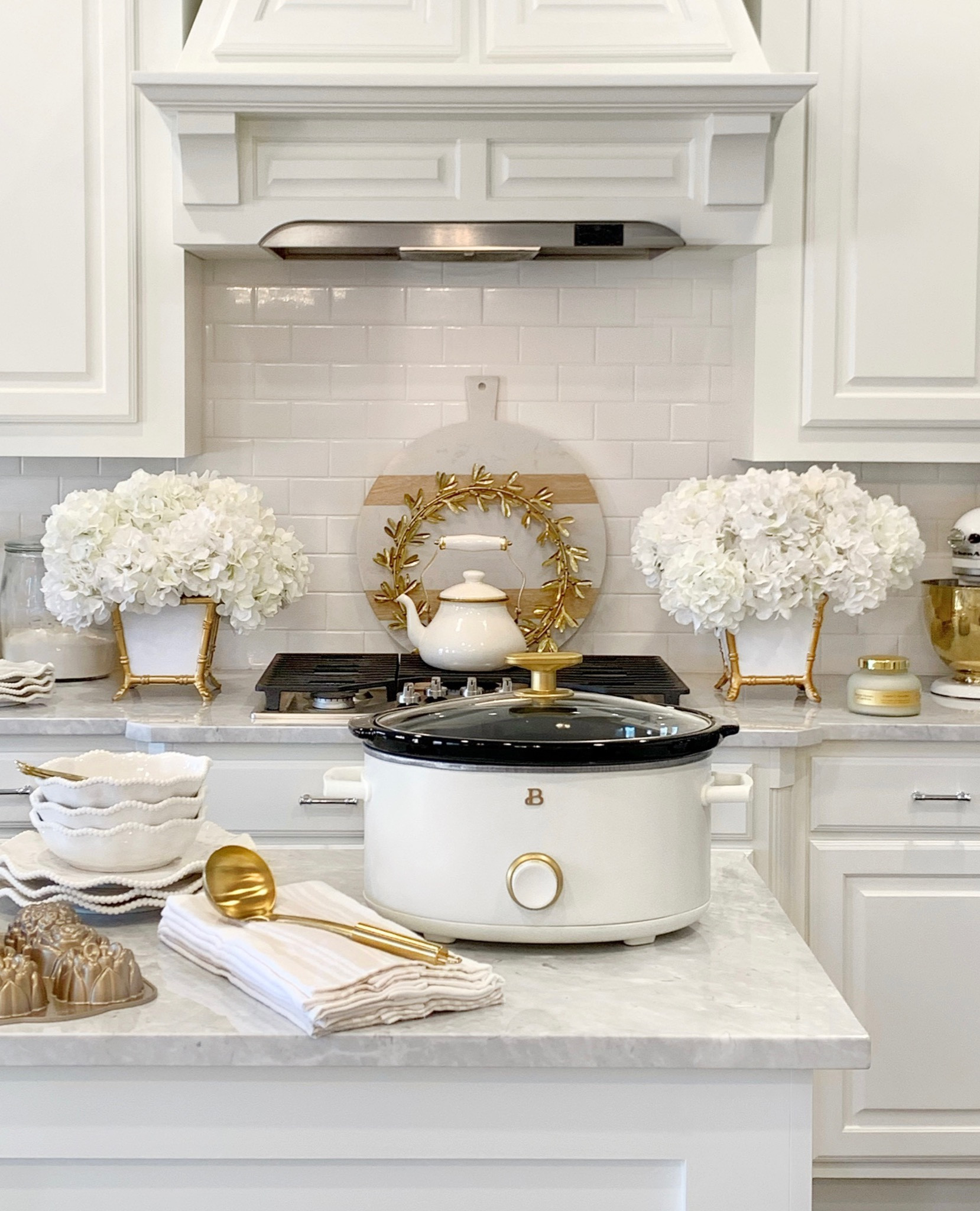 Found a similar white and gold tea kettle! ✨ Holiday cooking, white and gold kitchen appliances, white kettle 

#LTKHoliday #LTKstyletip #LTKhome