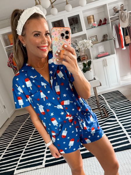 Cutest Fourth of July Jammie’s! Super soft and only $16!!

I’m wearing a small.

#LTKStyleTip #LTKSeasonal #LTKxWalmart