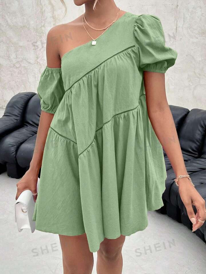 SHEIN Essnce Solid Color Short Sleeve Irregular Neckline Dress | SHEIN