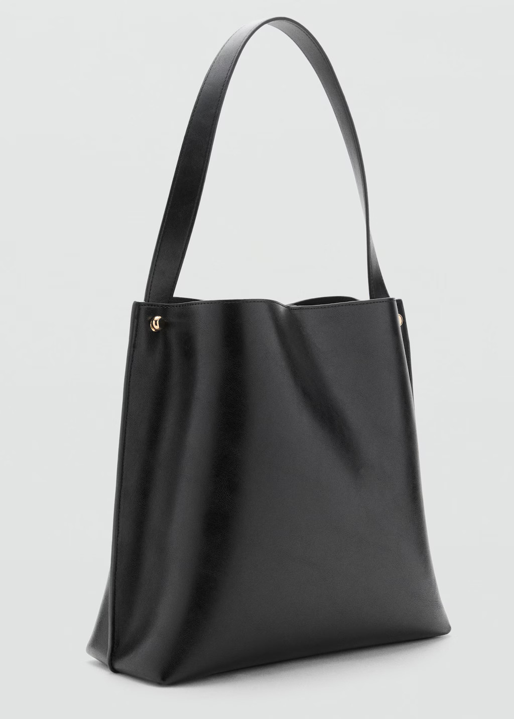 Bucket bag with metal details black - Woman - One size - MANGO | Mango (US/MX/AU)