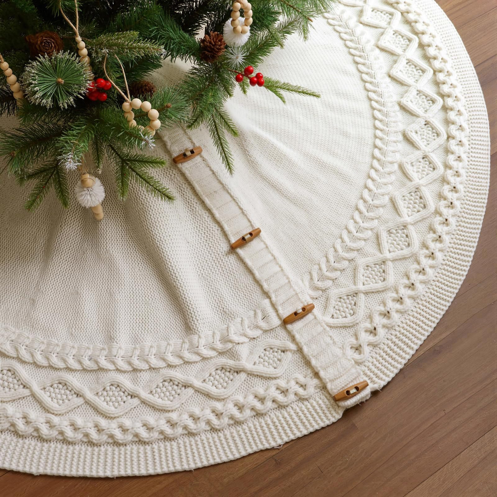 60 inch Christmas Tree Skirt: Large Tree Skirt for 9ft Tree, Diamond Edge Knit Cream White Tree S... | Amazon (US)