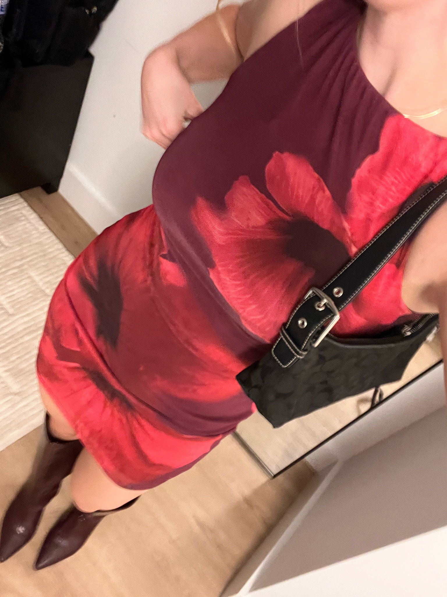 Dress is from Boohoo
Bag is thrifted Coach
Shoes are Macy’s

#LTKStyleTip #LTKSeasonal #LTKShoeCrush