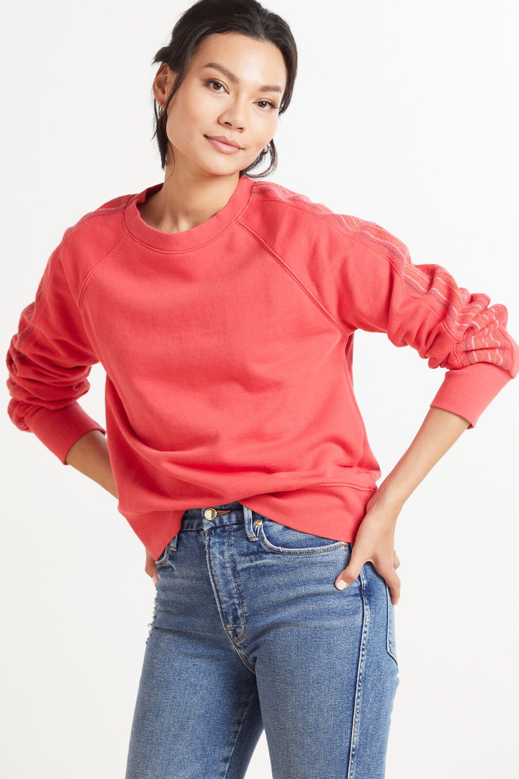 EVEREVE Callie Embroidered Sweatshirt | EVEREVE | Evereve