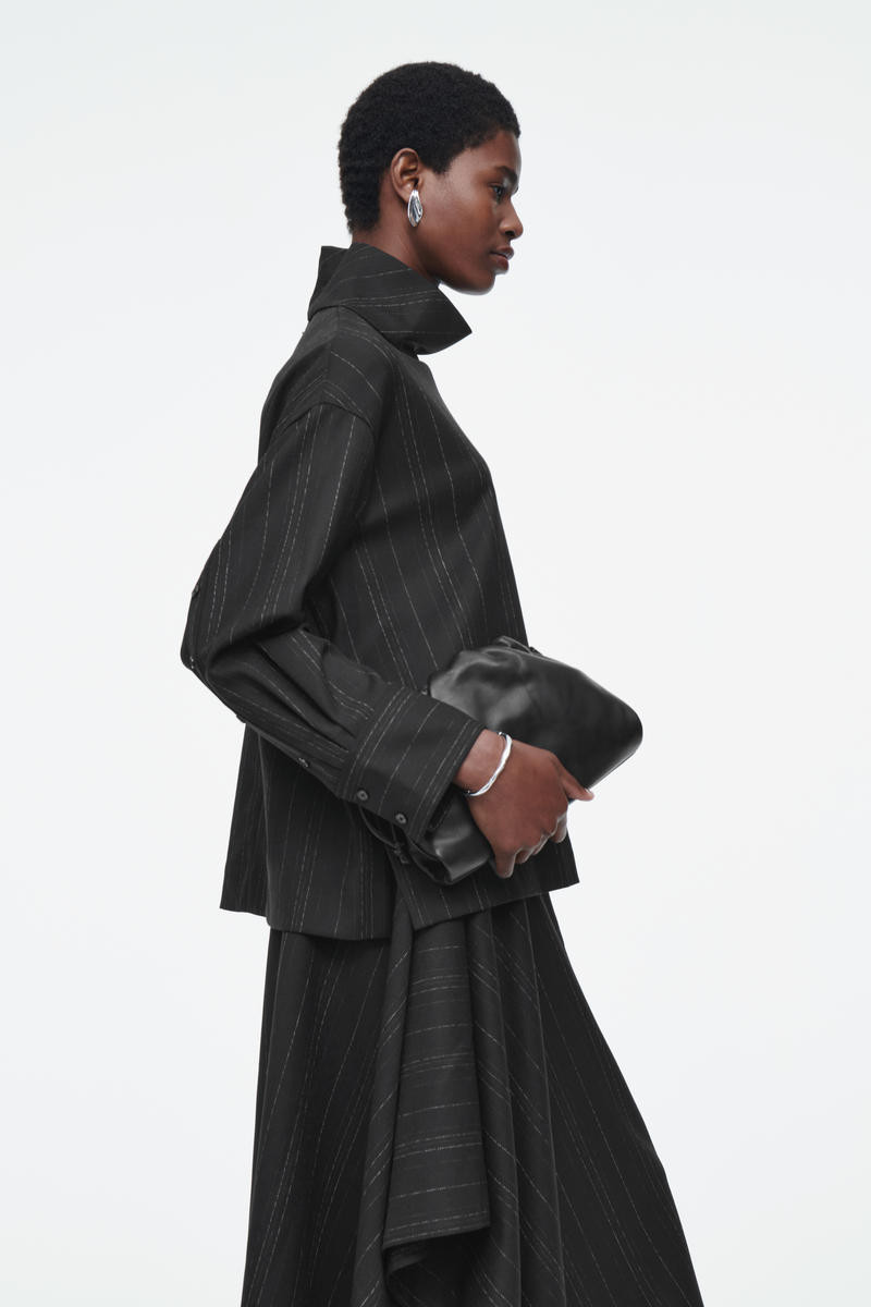 Kleine Cavatelli Clutch Aus Leder | COS (EU)