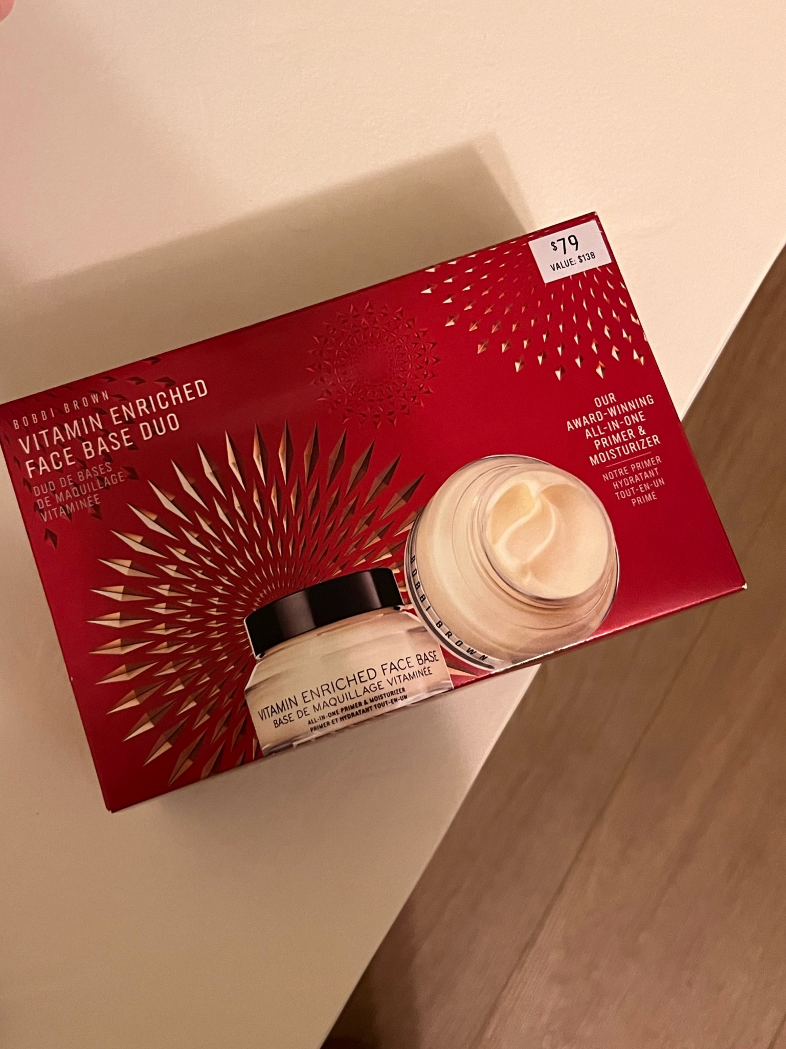 One of my favorite skin prep items in my professional makeup kit is on sale until midnight! 

Bobbi brown moisturizer
Makeup kit staples
Skin prep
Makeup prep

#LTKSaleAlert #LTKBeauty