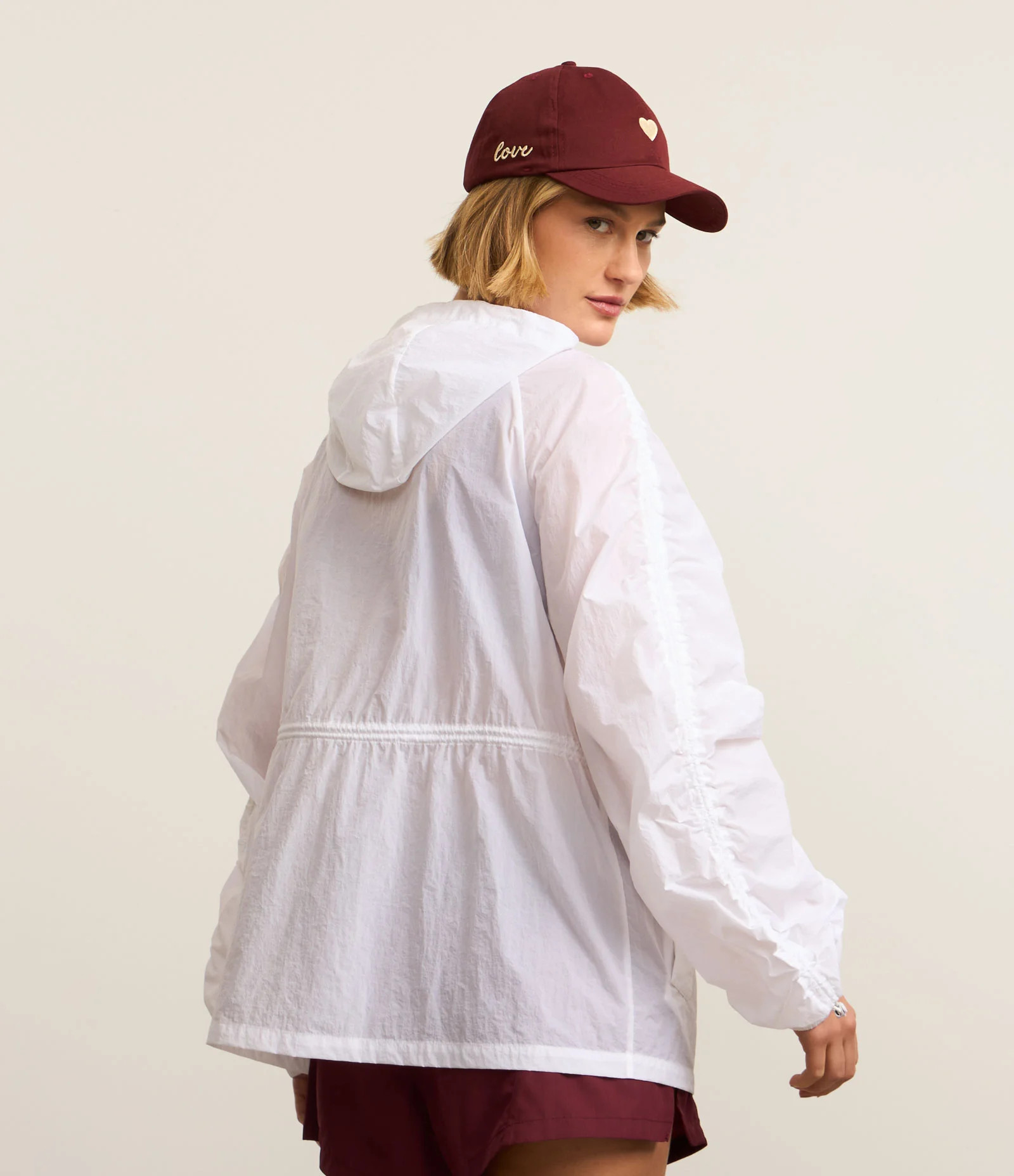 Jaqueta Parka Esportiva com Detalhes de Regulador Branco - Lojas Renner | Renner (BR)