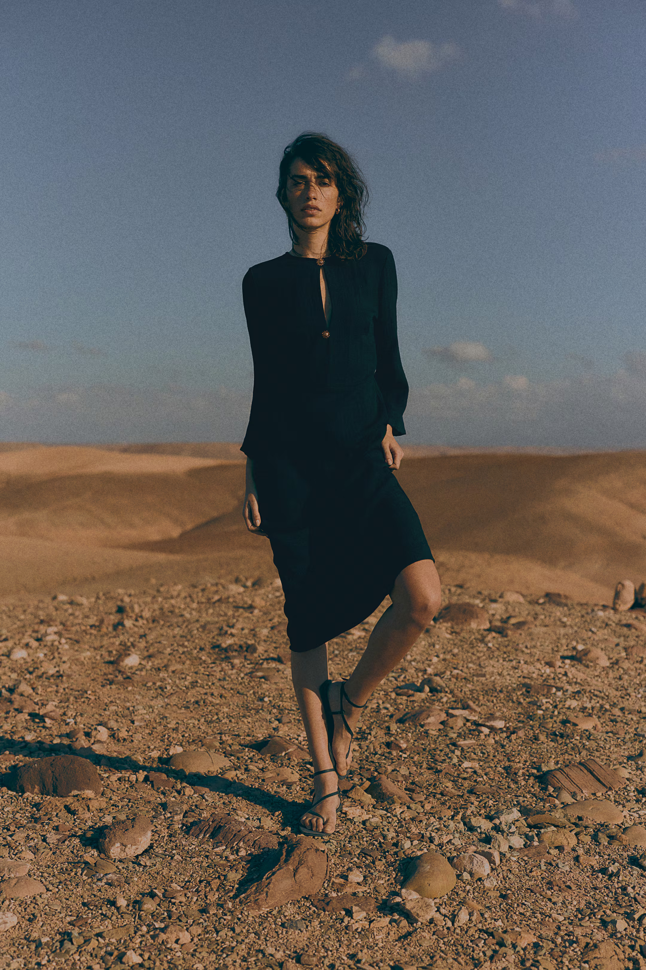 Vestido midi de manga larga | H&M (FR, IT, ES, PT, BE)