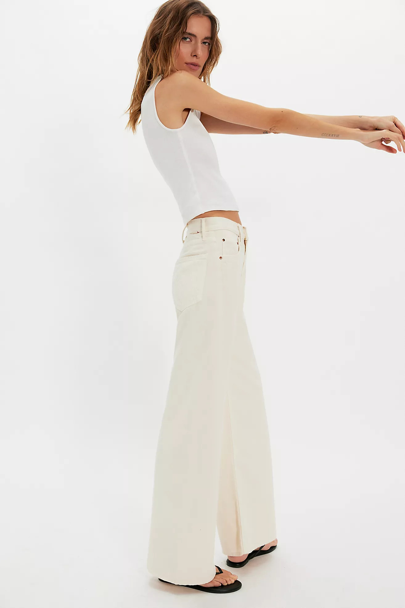 MOTHER The Lemon Twist Sneak Jeans | Free People (Global - UK&FR Excluded)