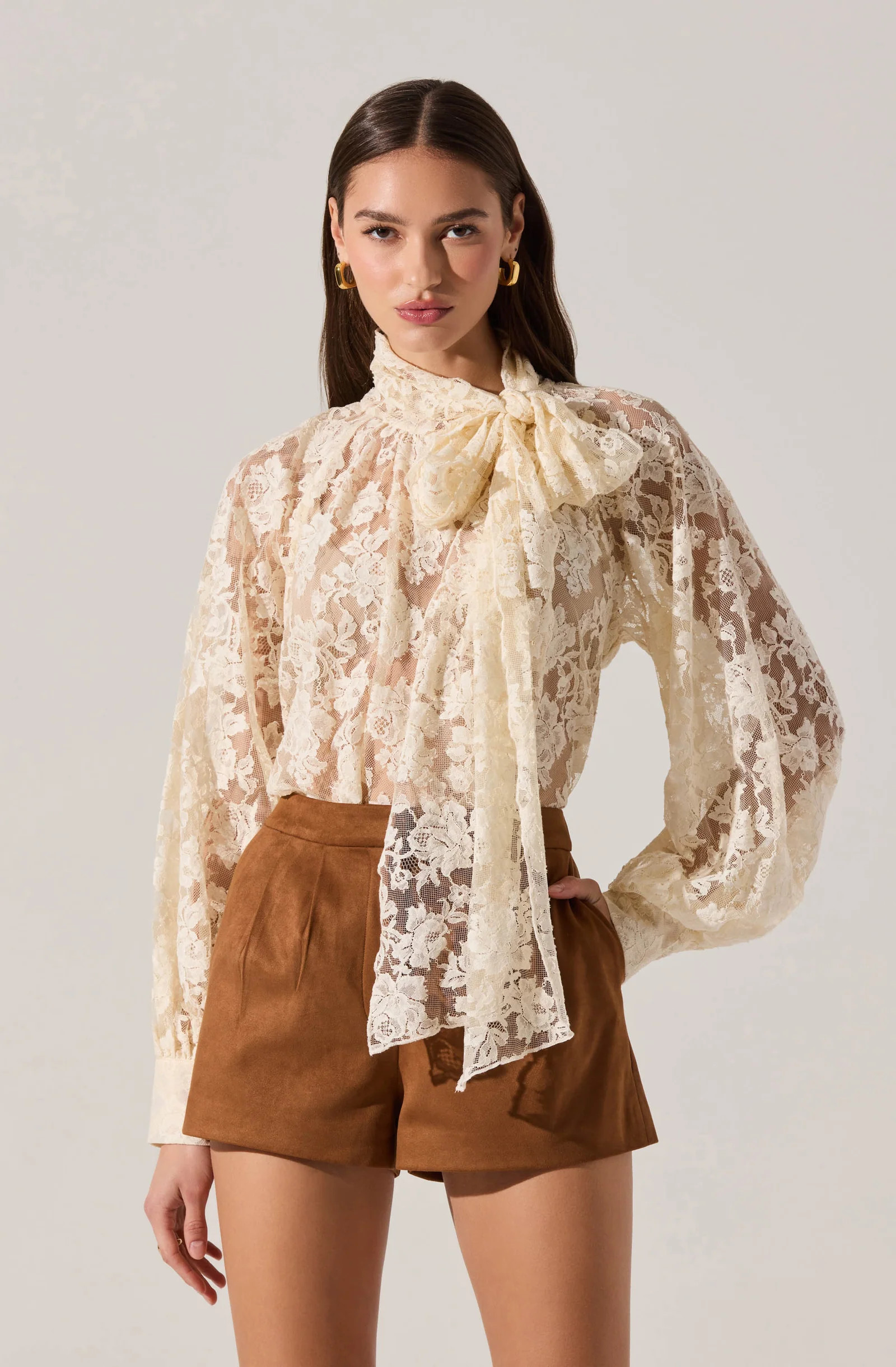 Cinthia Lace Bow Tie Top - Vintage cream / XS | ASTR The Label (US)