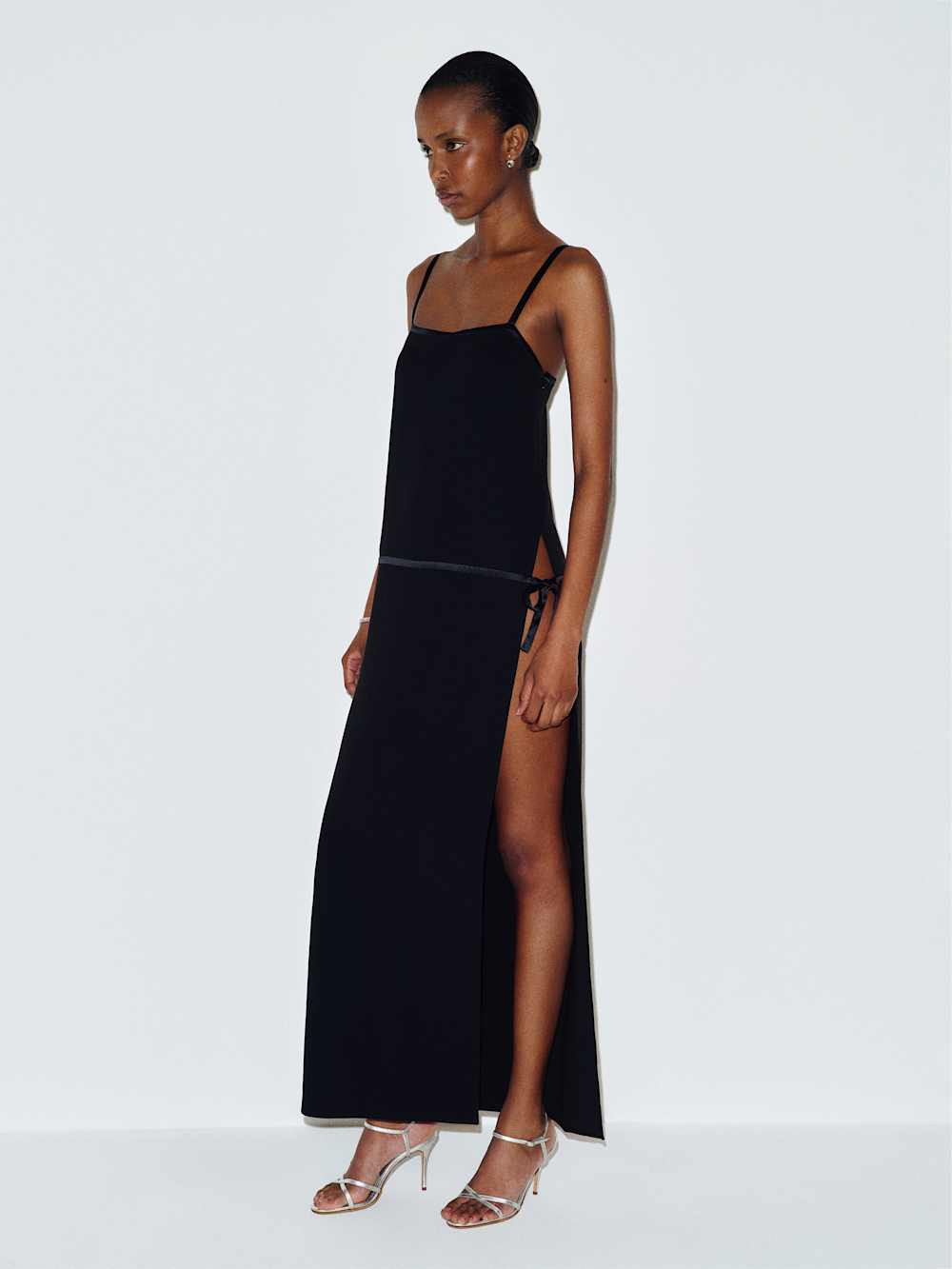 Adrianna Dress | Reformation (Global)