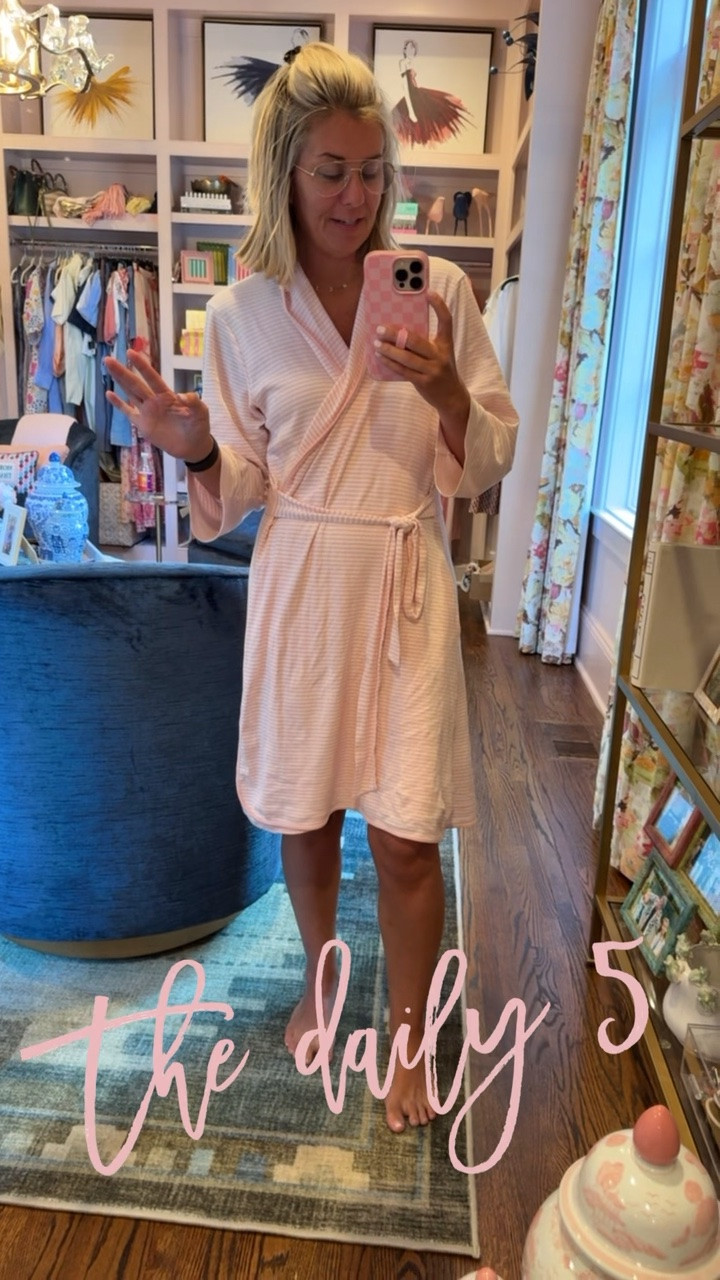Daily 5…#1…Lake Robe! Hands down my most worn robe. I never travel without it. I wear size small.

#LTKdayinmylife #LTKmorningroutine #LTKstorytime